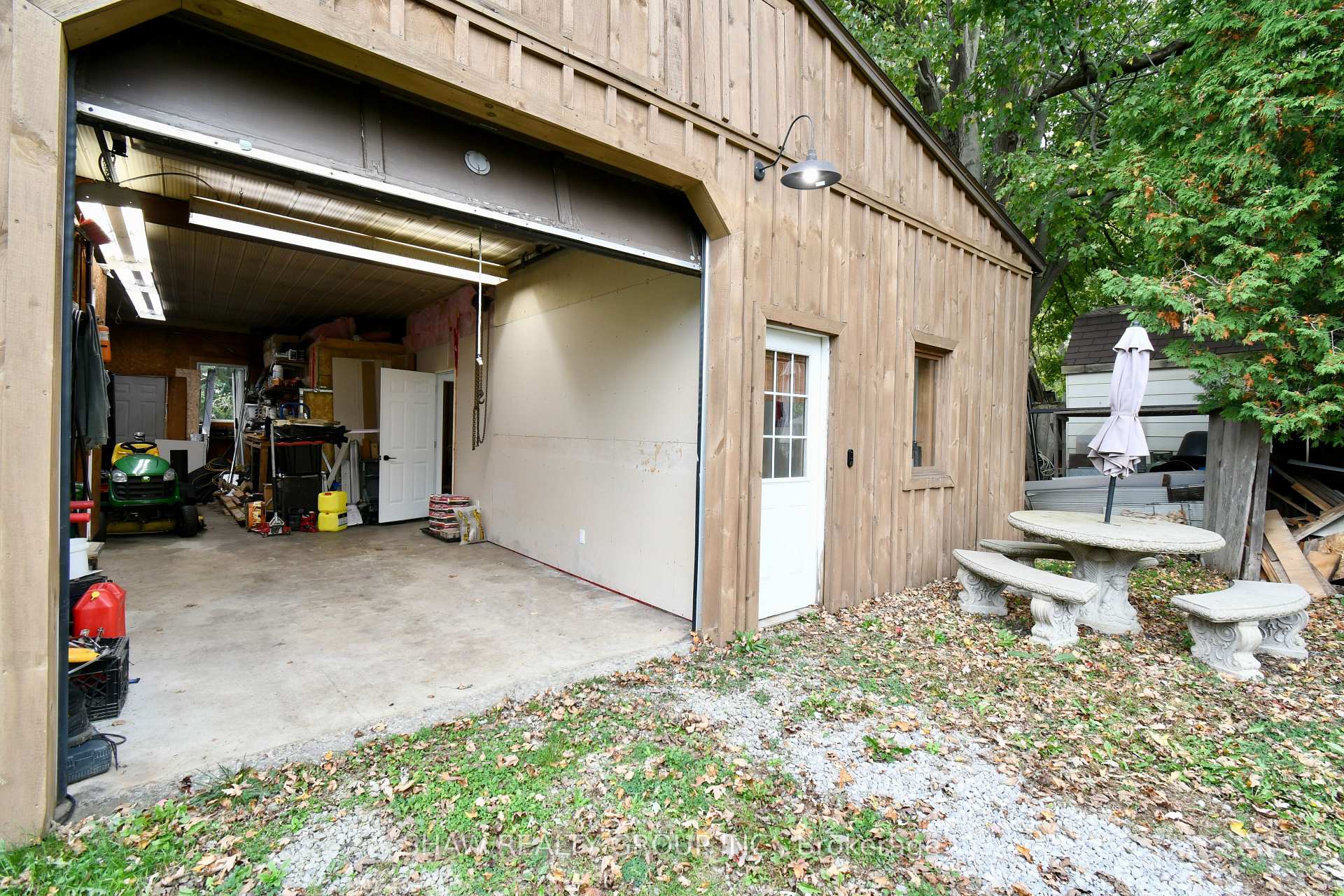 Photo 40 of 5155 White Church Road, Hamilton, Rural Glanbrook — HOMEH