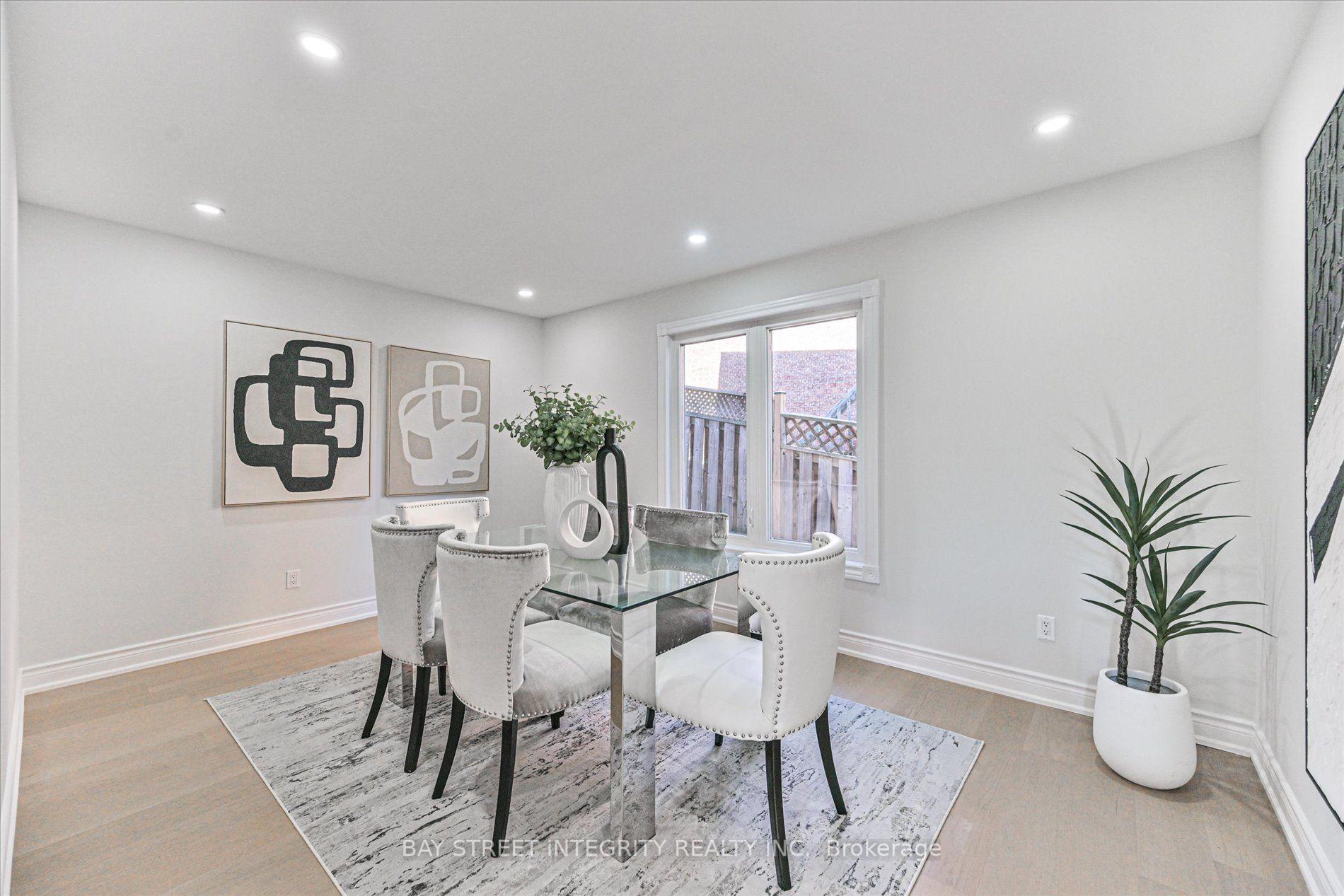 Photo 20 of 1225 Winterbourne Drive, Oakville, Clearview — HOMEH