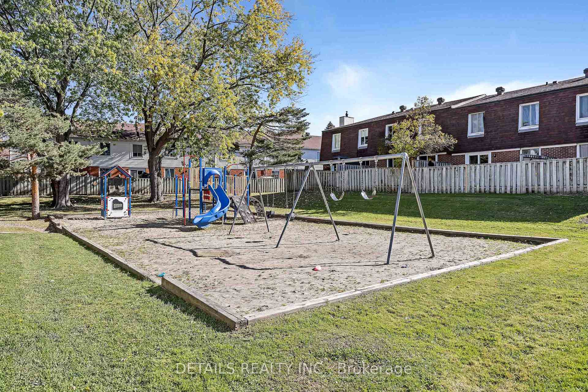 Photo 37 of Unit 67, 1852 Axminster Court, Ottawa, Convent Glen South — HOMEH