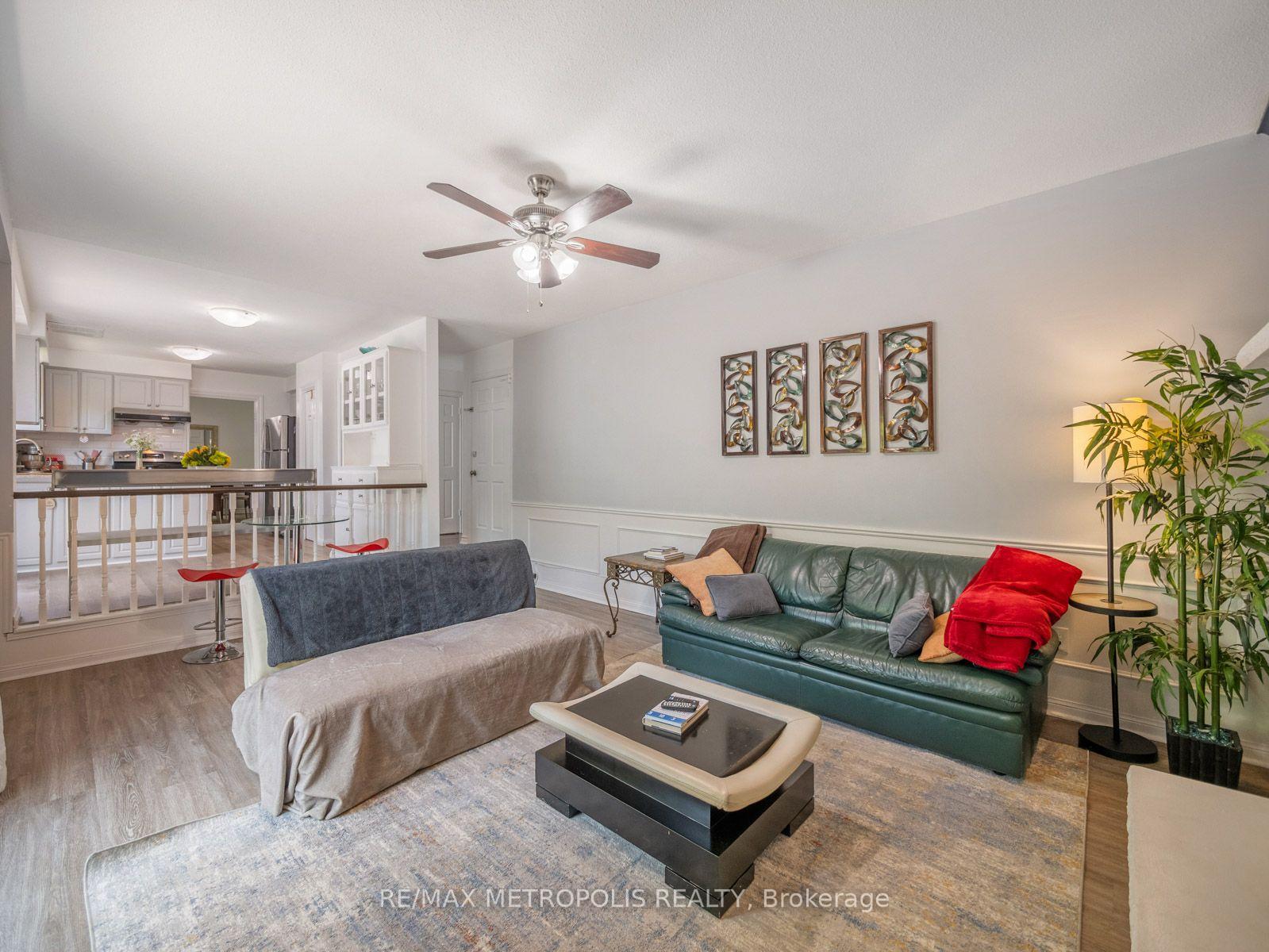 Photo 18 of 144 All Saints Crescent, Oakville, Ford — HOMEH