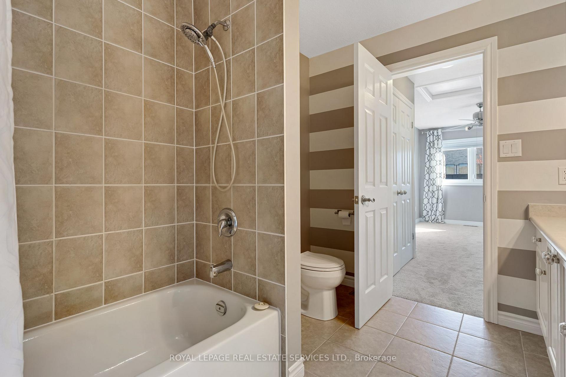 Photo 24 of 27 Marriott Place, Brant, Paris — HOMEH