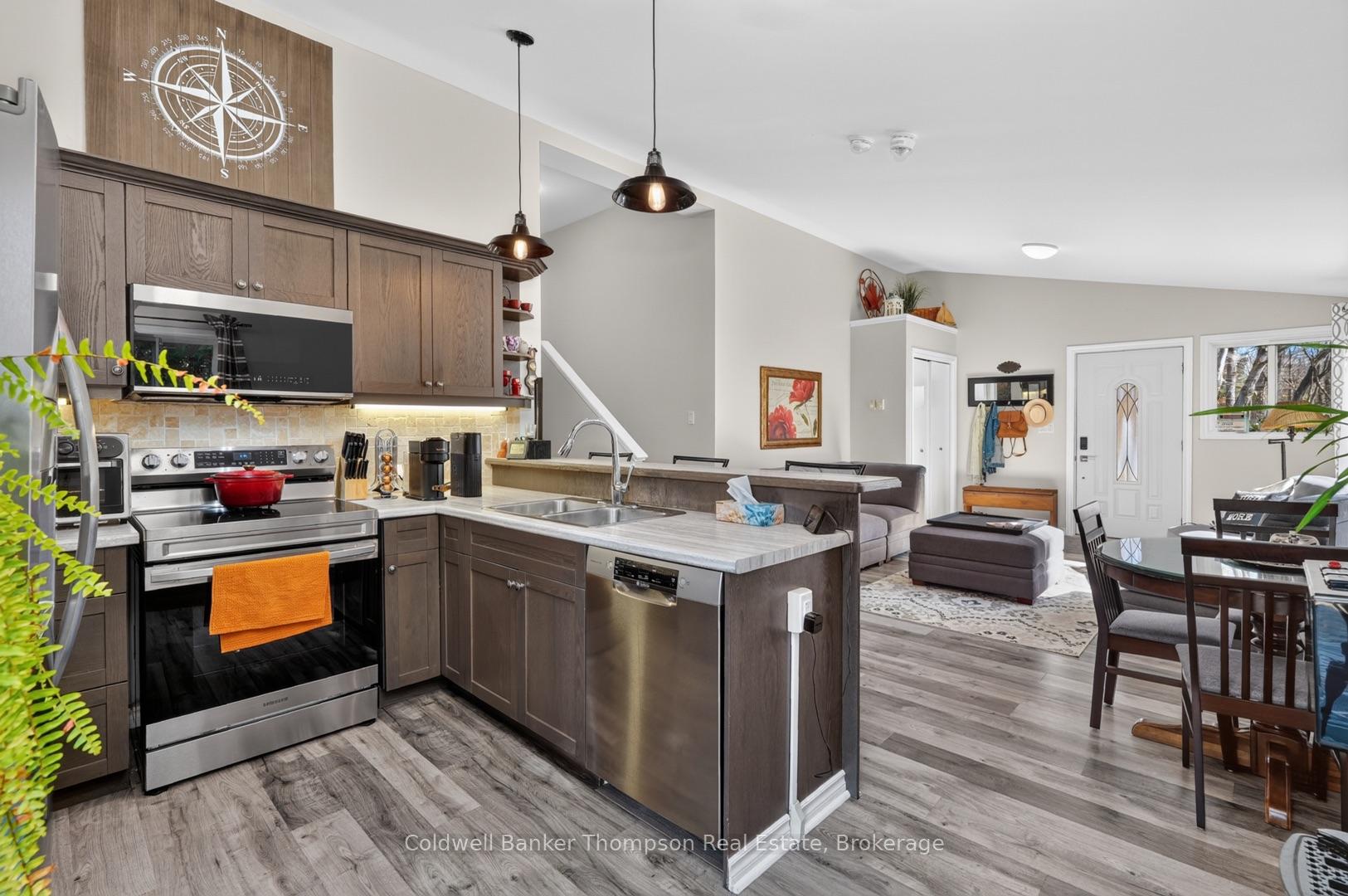 Photo 13 of 1413 592 Highway, Perry, Emsdale — HOMEH
