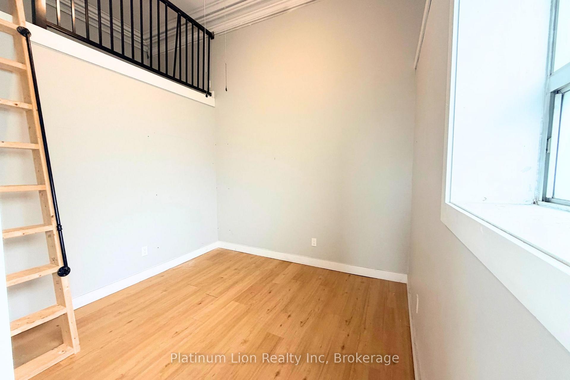 Photo 5 of 115 Park Street S, Hamilton, Durand — HOMEH