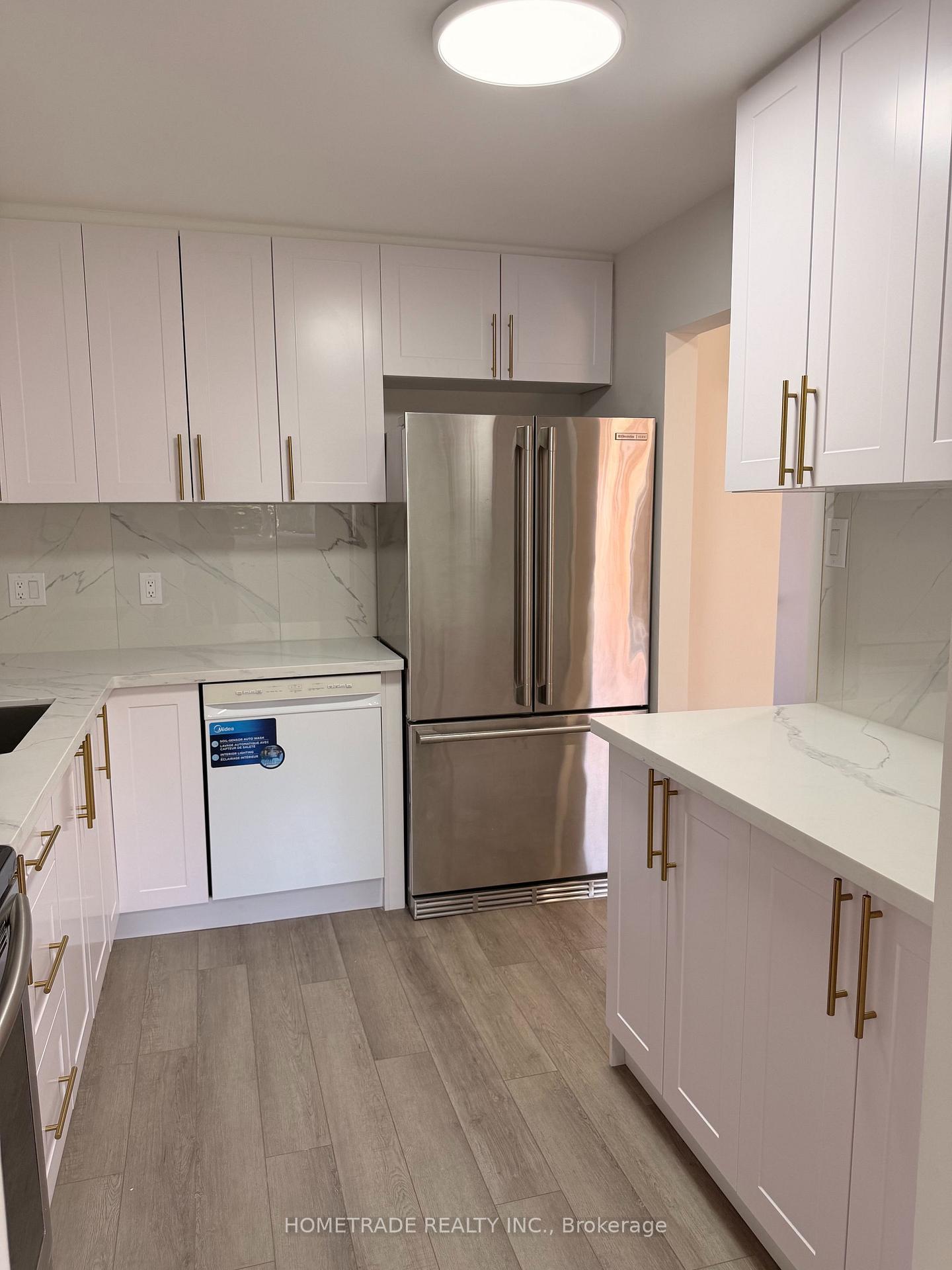 Photo 1 of 14 Chaucer Crescent, Barrie, Letitia Heights — HOMEH
