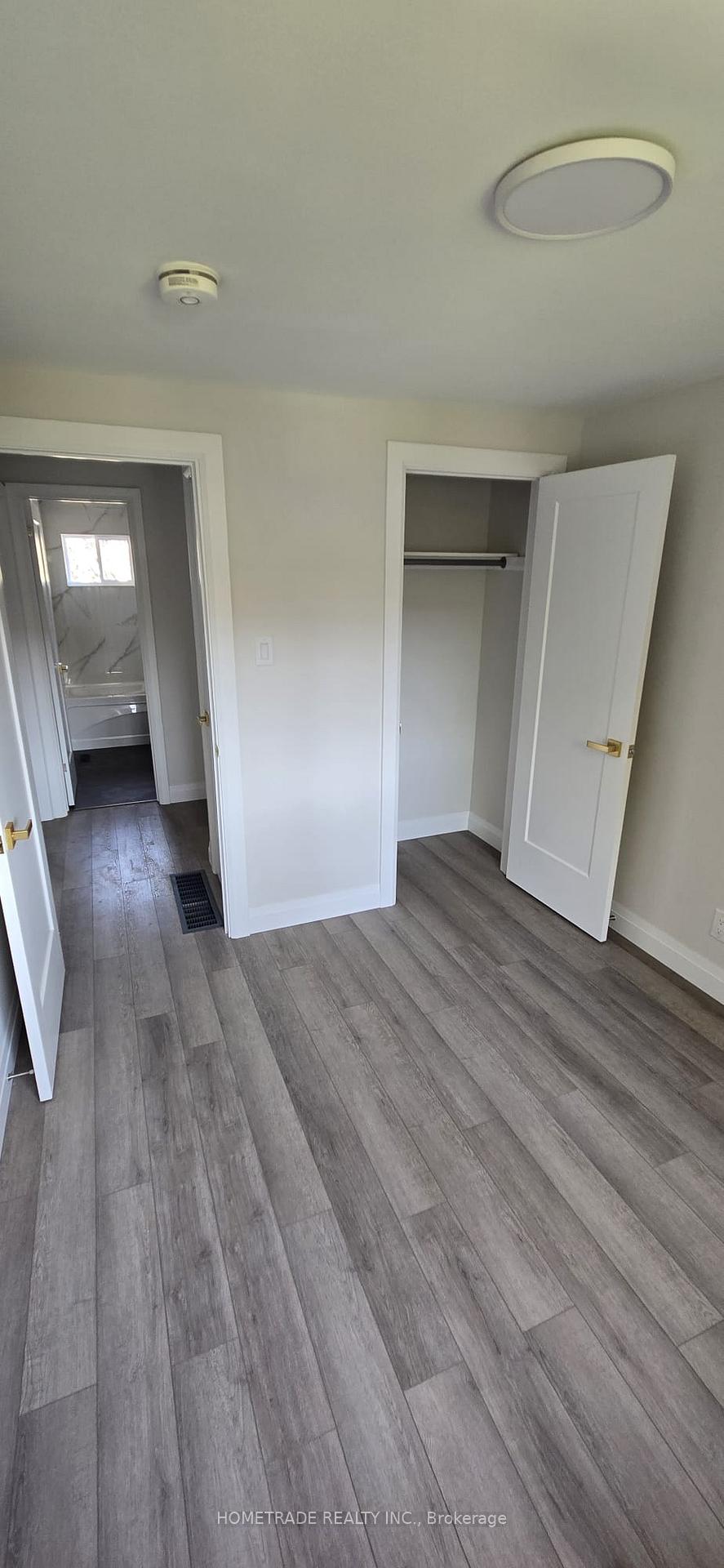 Photo 15 of 14 Chaucer Crescent, Barrie, Letitia Heights — HOMEH