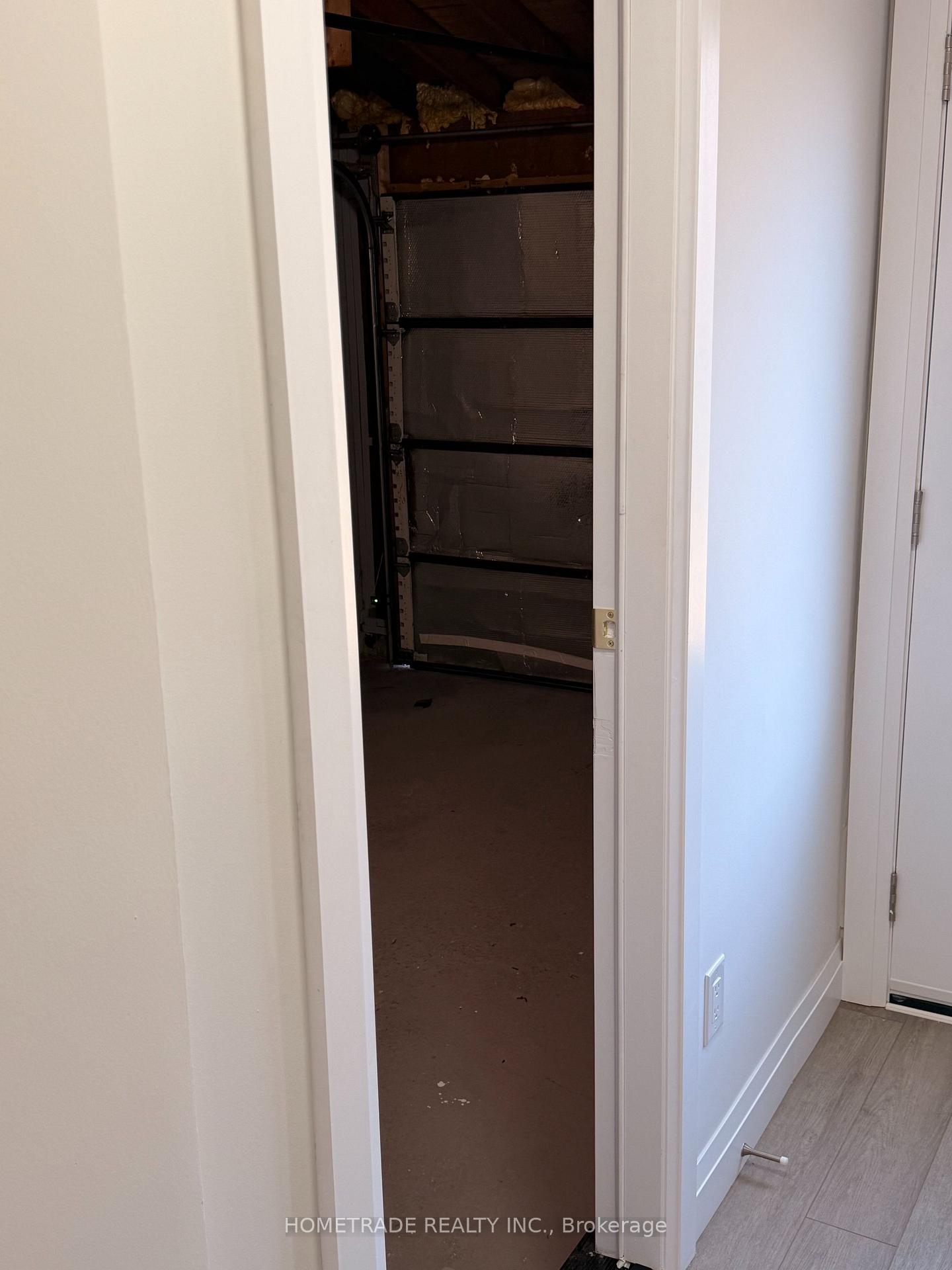 Photo 33 of 14 Chaucer Crescent, Barrie, Letitia Heights — HOMEH