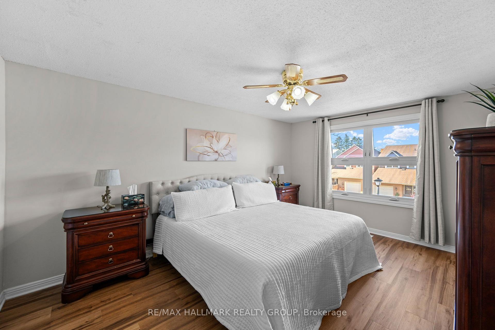 Photo 20 of 9 Fireside Crescent, Ottawa, Hunt Club Park/Greenboro — HOMEH
