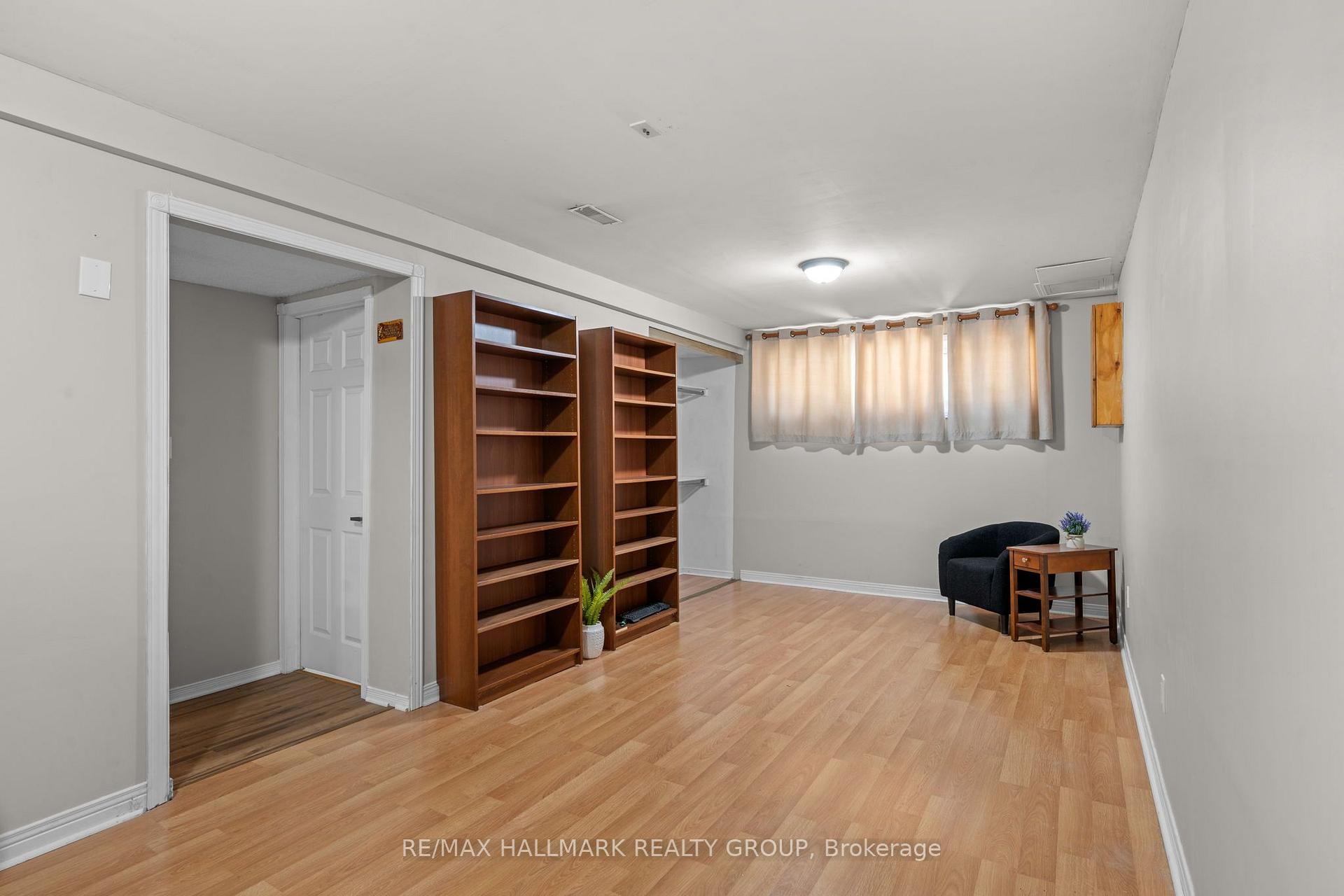 Photo 34 of 9 Fireside Crescent, Ottawa, Hunt Club Park/Greenboro — HOMEH