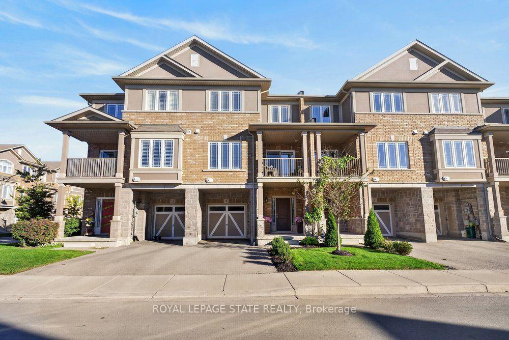 Photo 12 of 9 Bloom Crescent, Hamilton, Rural Glanbrook — HOMEH