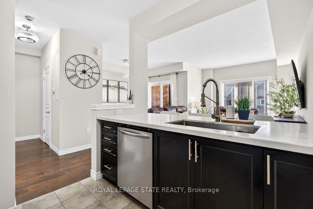 Photo 27 of 9 Bloom Crescent, Hamilton, Rural Glanbrook — HOMEH