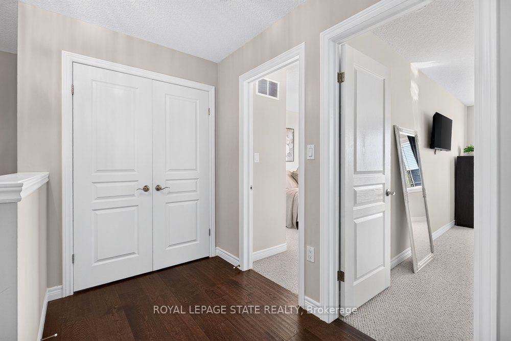 Photo 33 of 9 Bloom Crescent, Hamilton, Rural Glanbrook — HOMEH