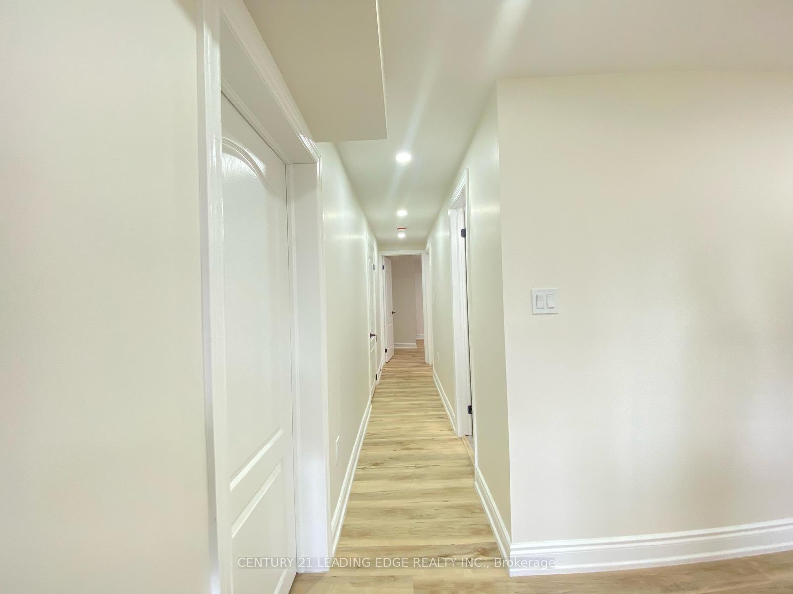 Photo 6 of Unit Lower, 66 Beech Avenue, Cambridge, Centennial — HOMEH