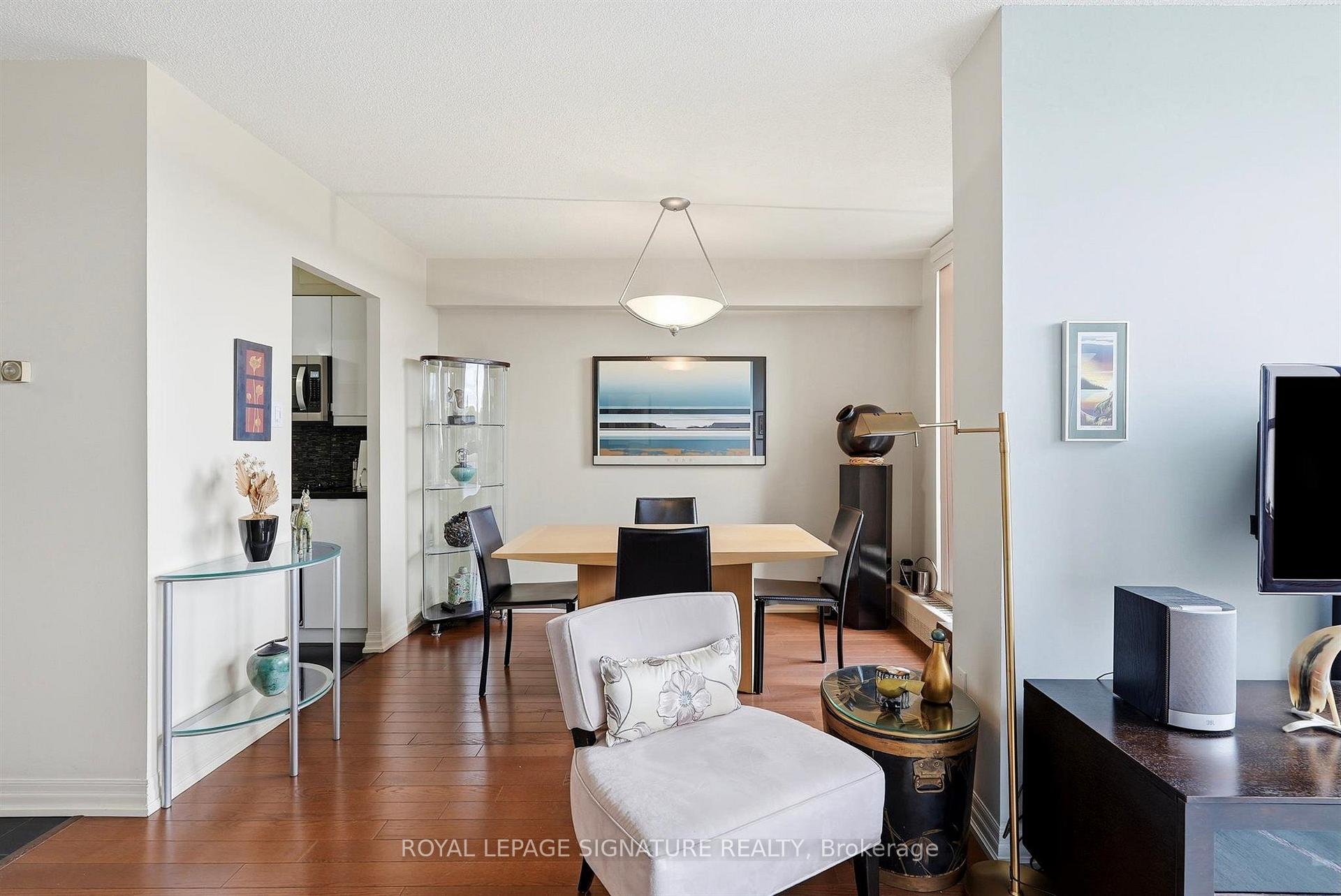 Photo 8 of Unit 419, 35 Ormskirk Avenue, Toronto, High Park-Swansea — HOMEH