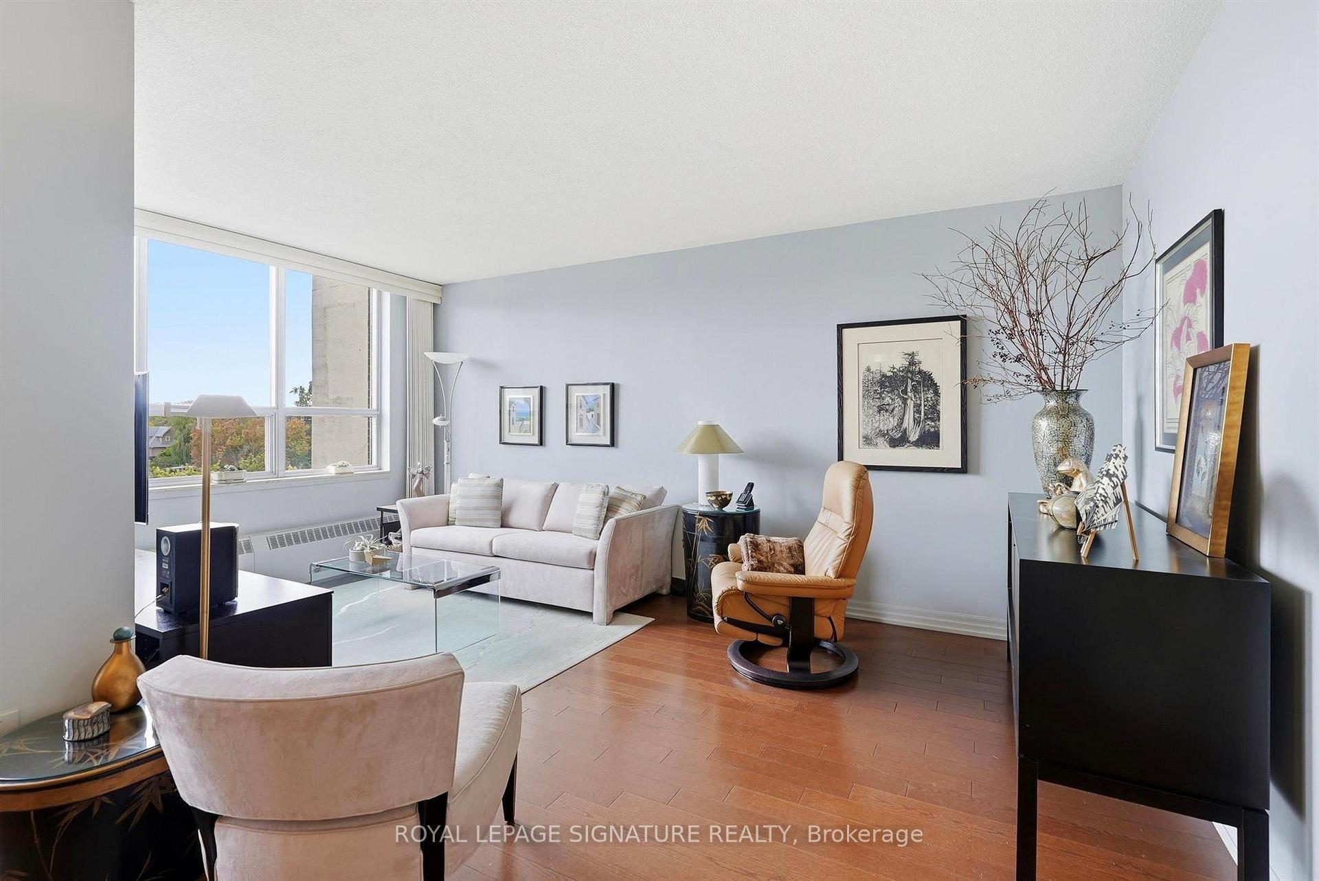 Photo 11 of Unit 419, 35 Ormskirk Avenue, Toronto, High Park-Swansea — HOMEH