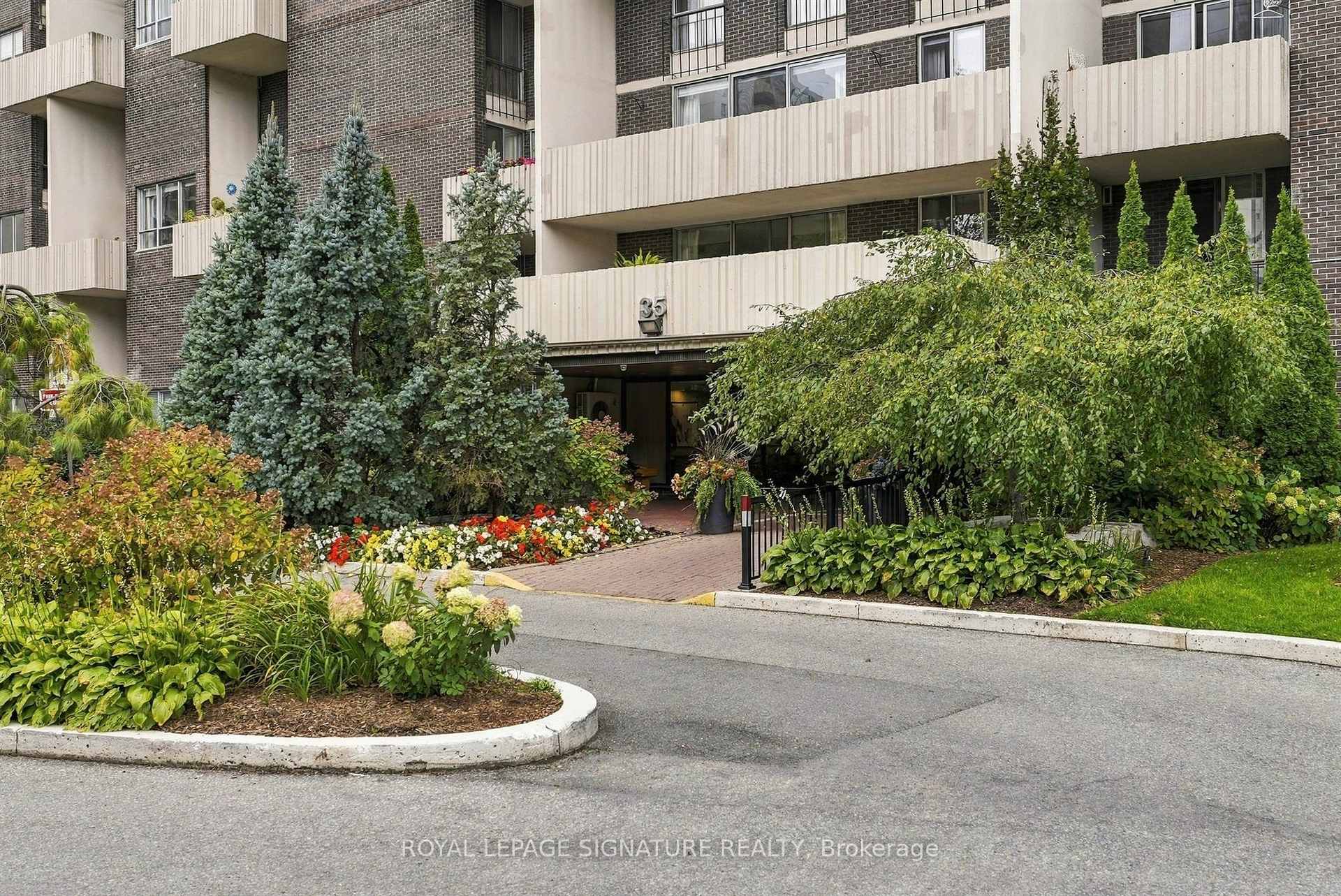 Photo 42 of Unit 419, 35 Ormskirk Avenue, Toronto, High Park-Swansea — HOMEH