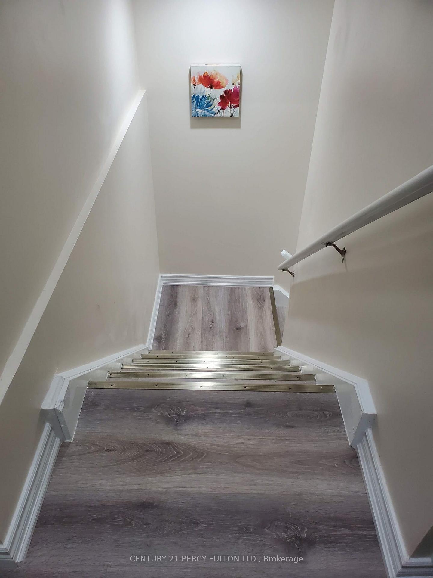 Photo 3 of Unit Lower, 308 Nakerville Crescent, Milton, Harrison — HOMEH