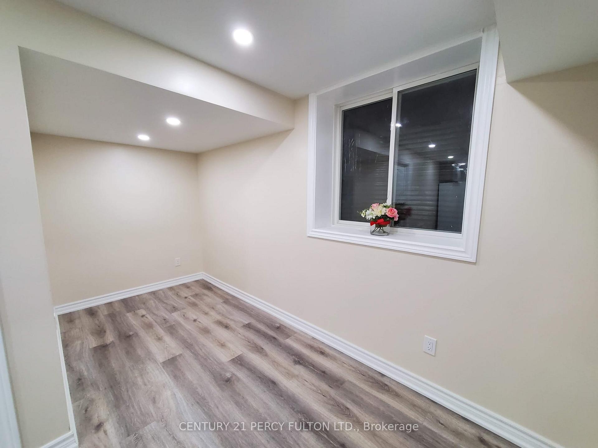Photo 11 of Unit Lower, 308 Nakerville Crescent, Milton, Harrison — HOMEH