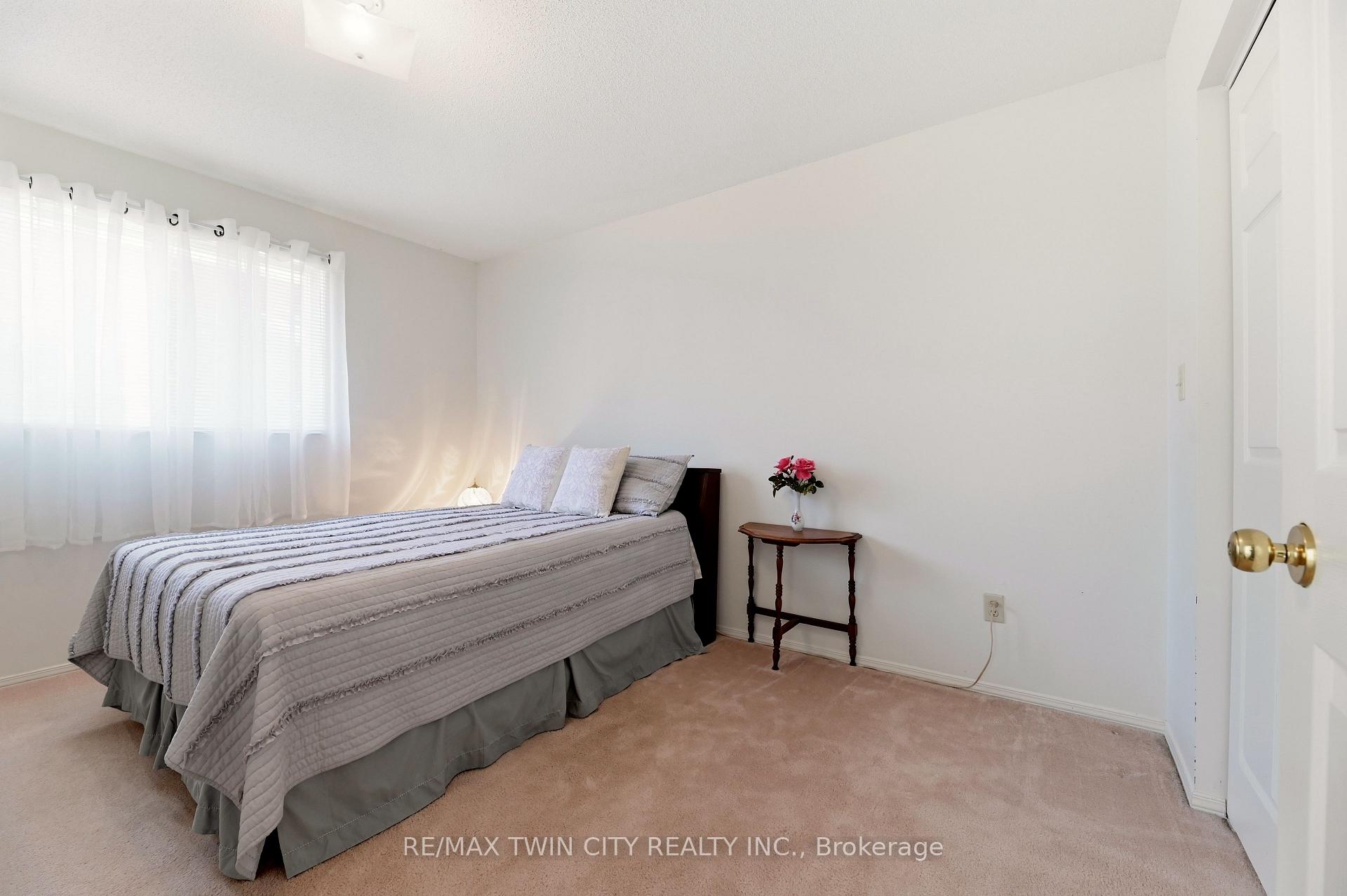 Photo 12 of 1030 Colborne Street E, Brantford — HOMEH