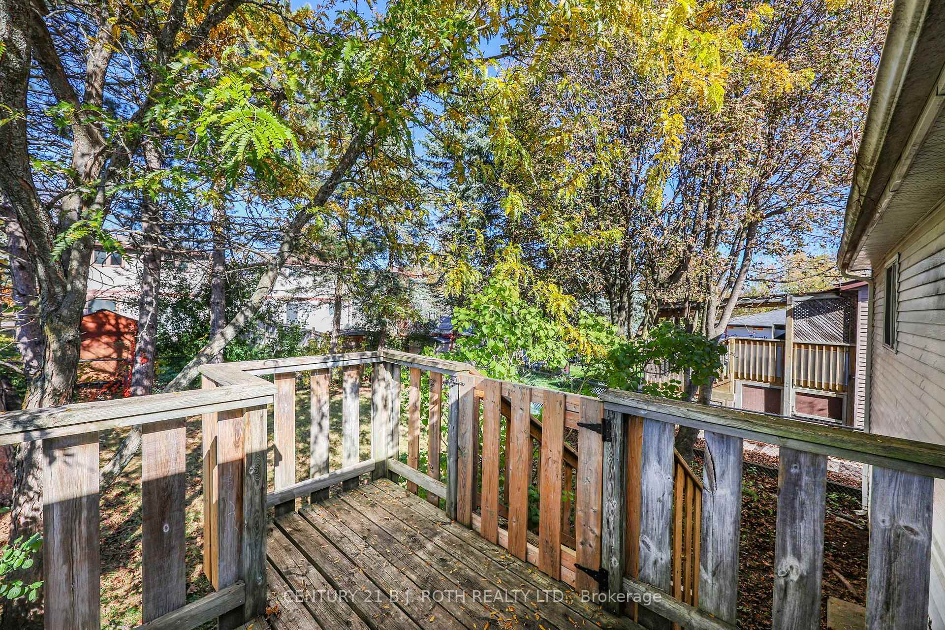 Photo 31 of 34 Hickling Trail, Barrie, Grove East — HOMEH