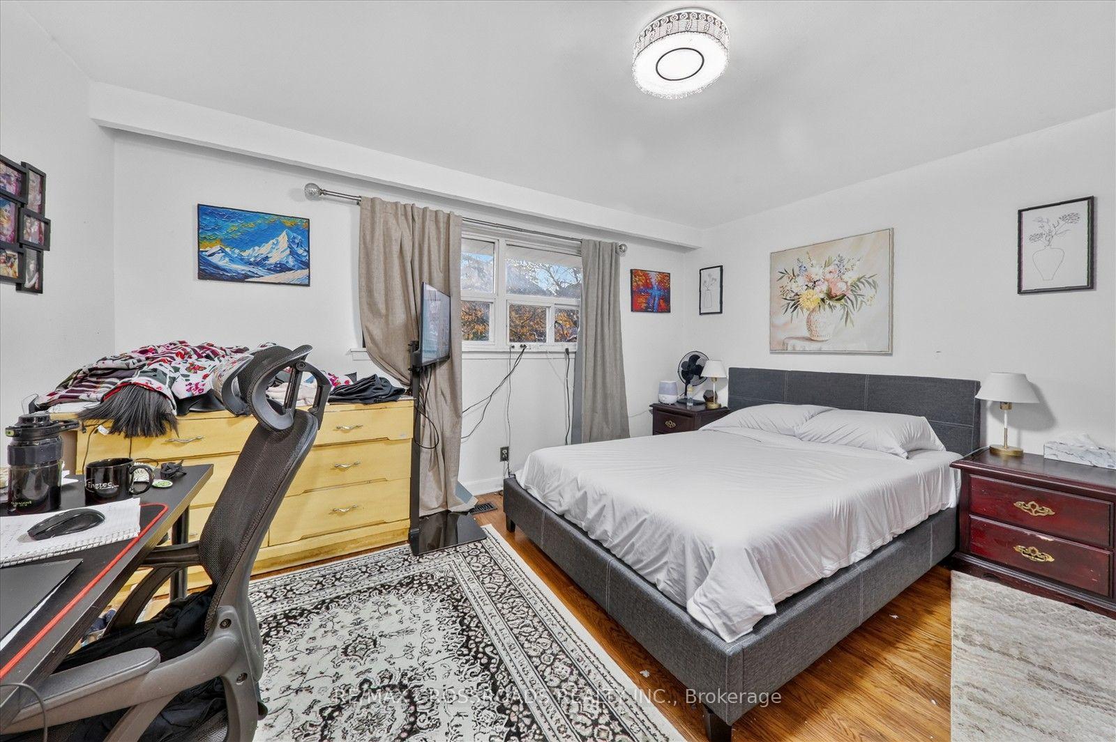 Photo 15 of 75 Fordover Drive, Scarborough, Guildwood — HOMEH
