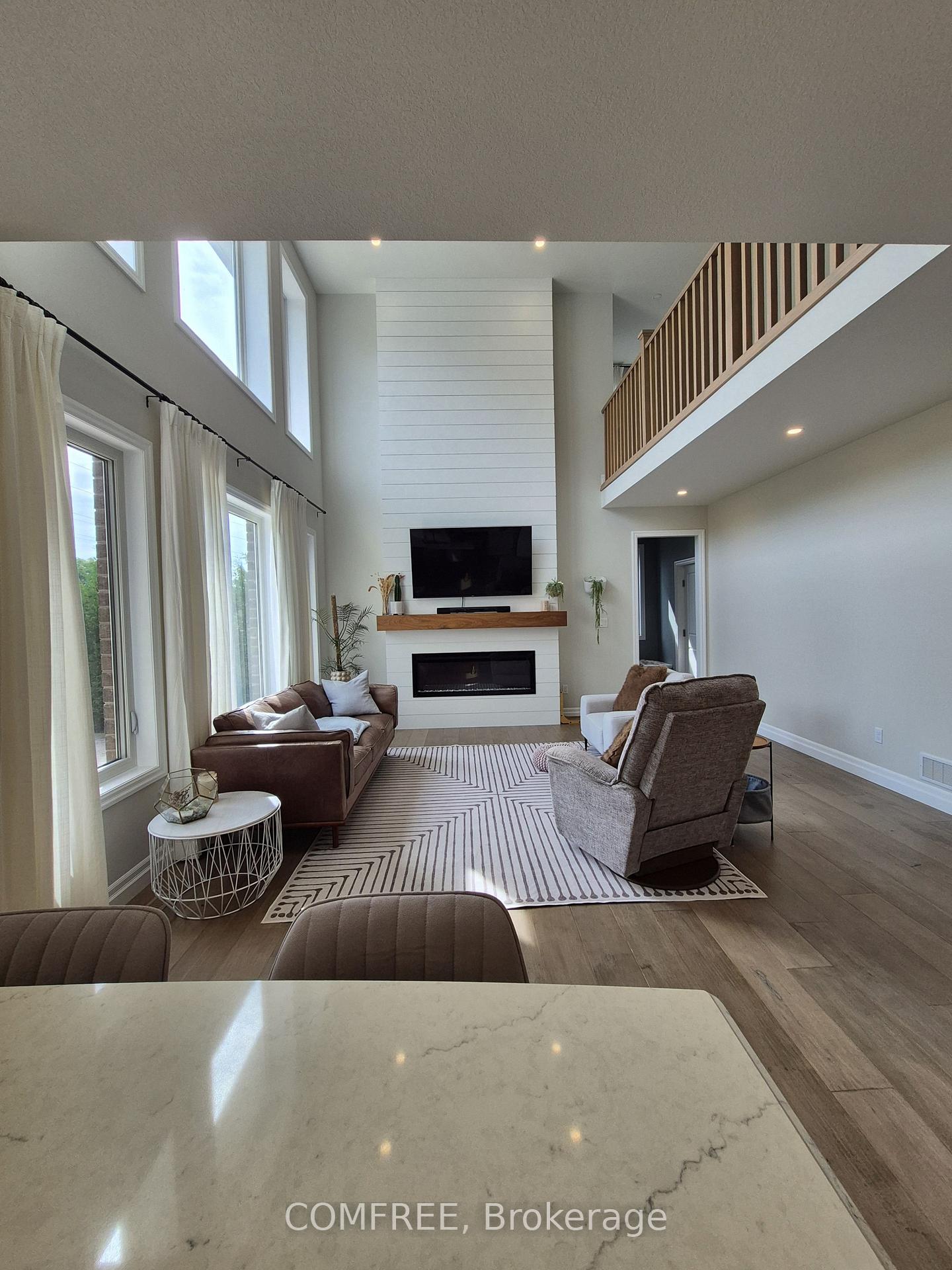 Photo 9 of 5 Redhaven Lane, St. Thomas — HOMEH