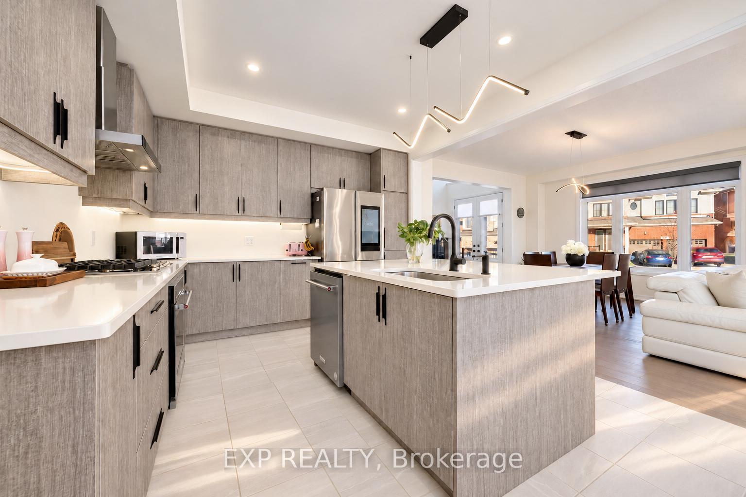 Photo 9 of 41 Steadman Street, Cambridge, Westview — HOMEH