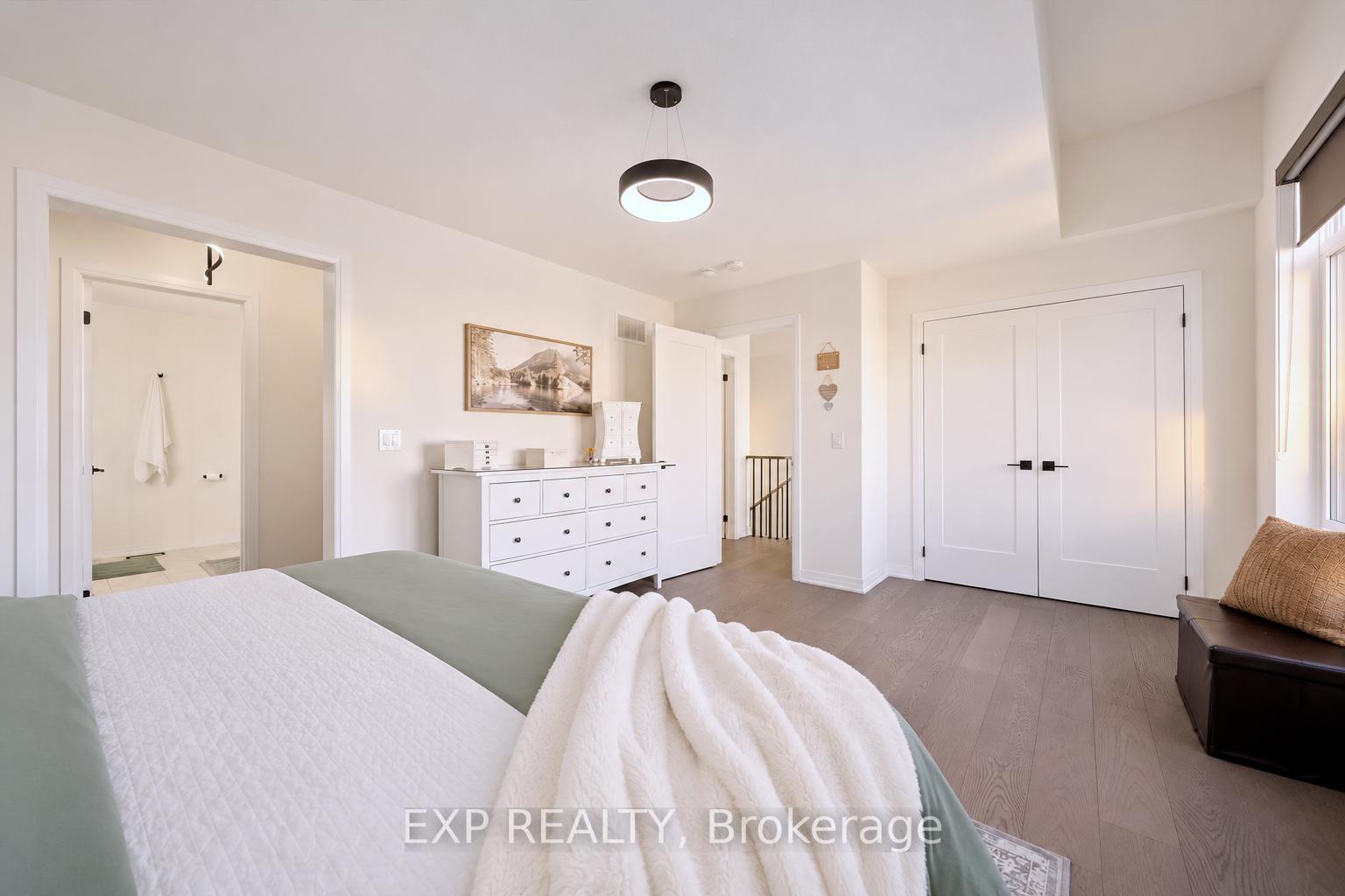 Photo 16 of 41 Steadman Street, Cambridge, Westview — HOMEH