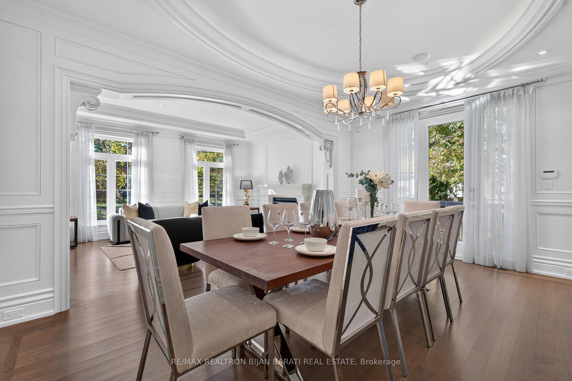 Photo 8 of 34 Flaremore Crescent, North York, Bayview Village — HOMEH