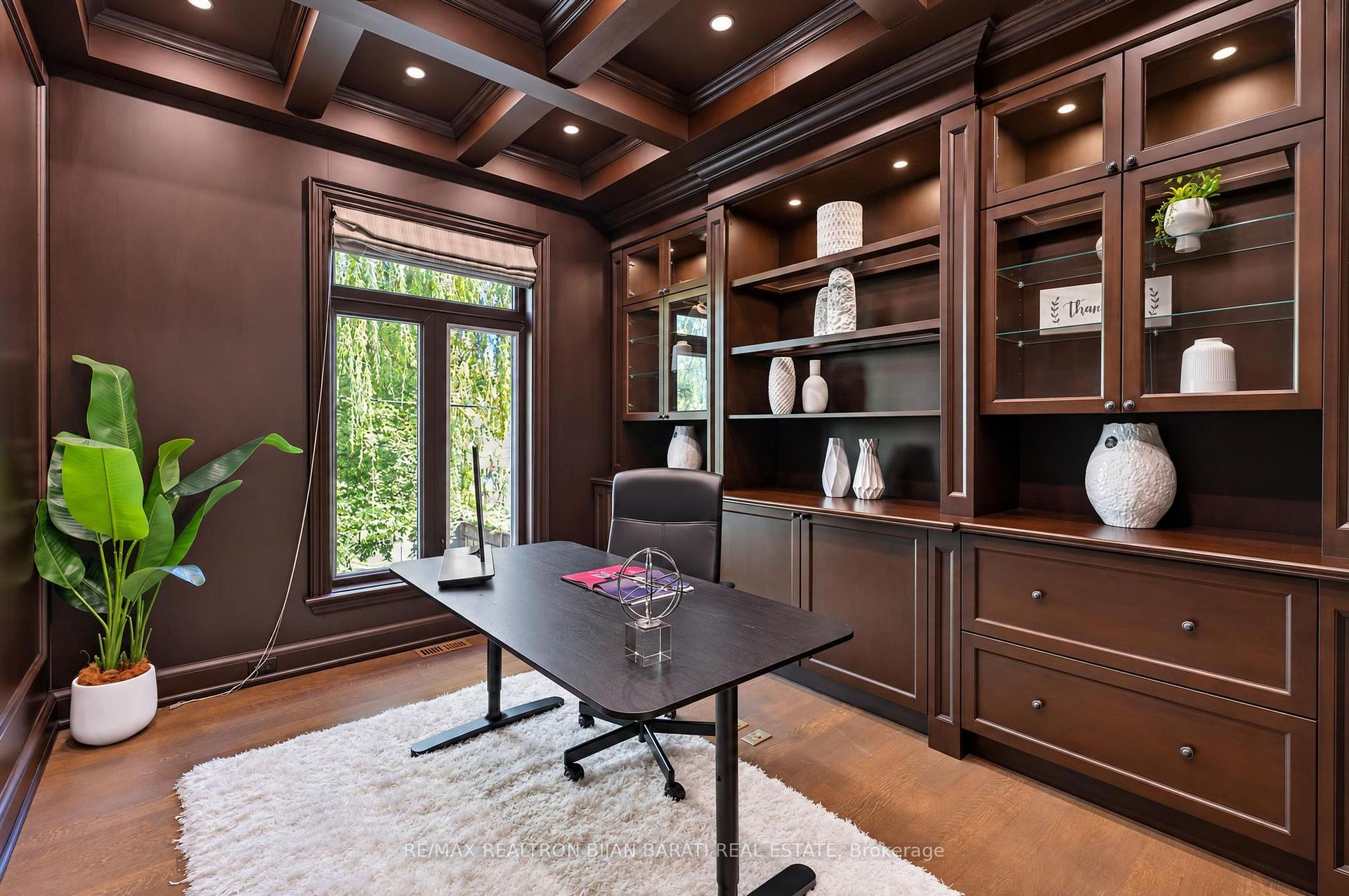 Photo 24 of 34 Flaremore Crescent, North York, Bayview Village — HOMEH