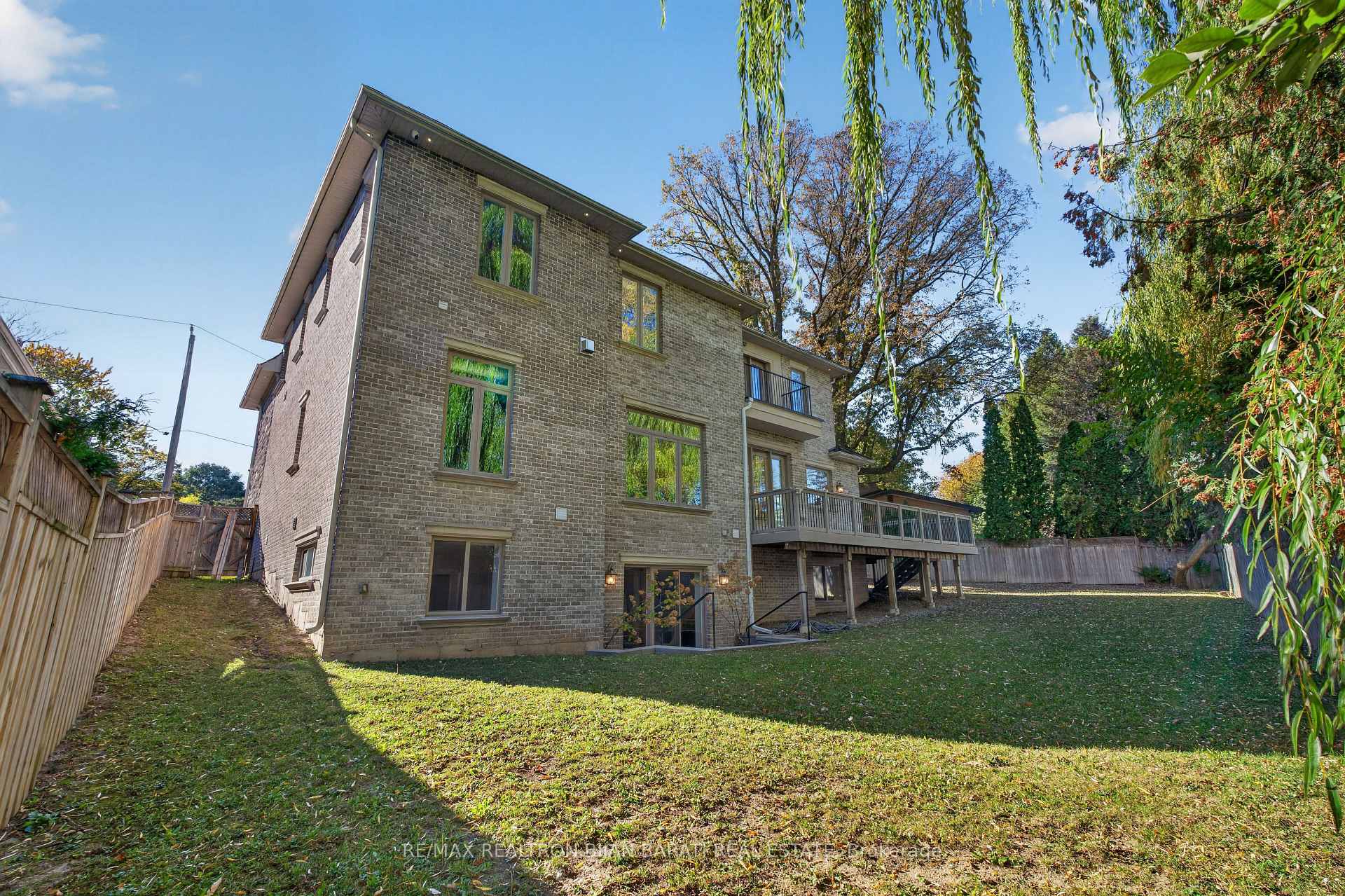 Photo 49 of 34 Flaremore Crescent, North York, Bayview Village — HOMEH