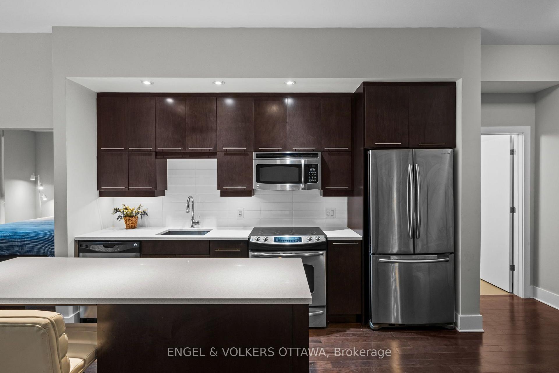 Photo 7 of Unit 219, 101 Richmond Road, Ottawa, Westboro South — HOMEH