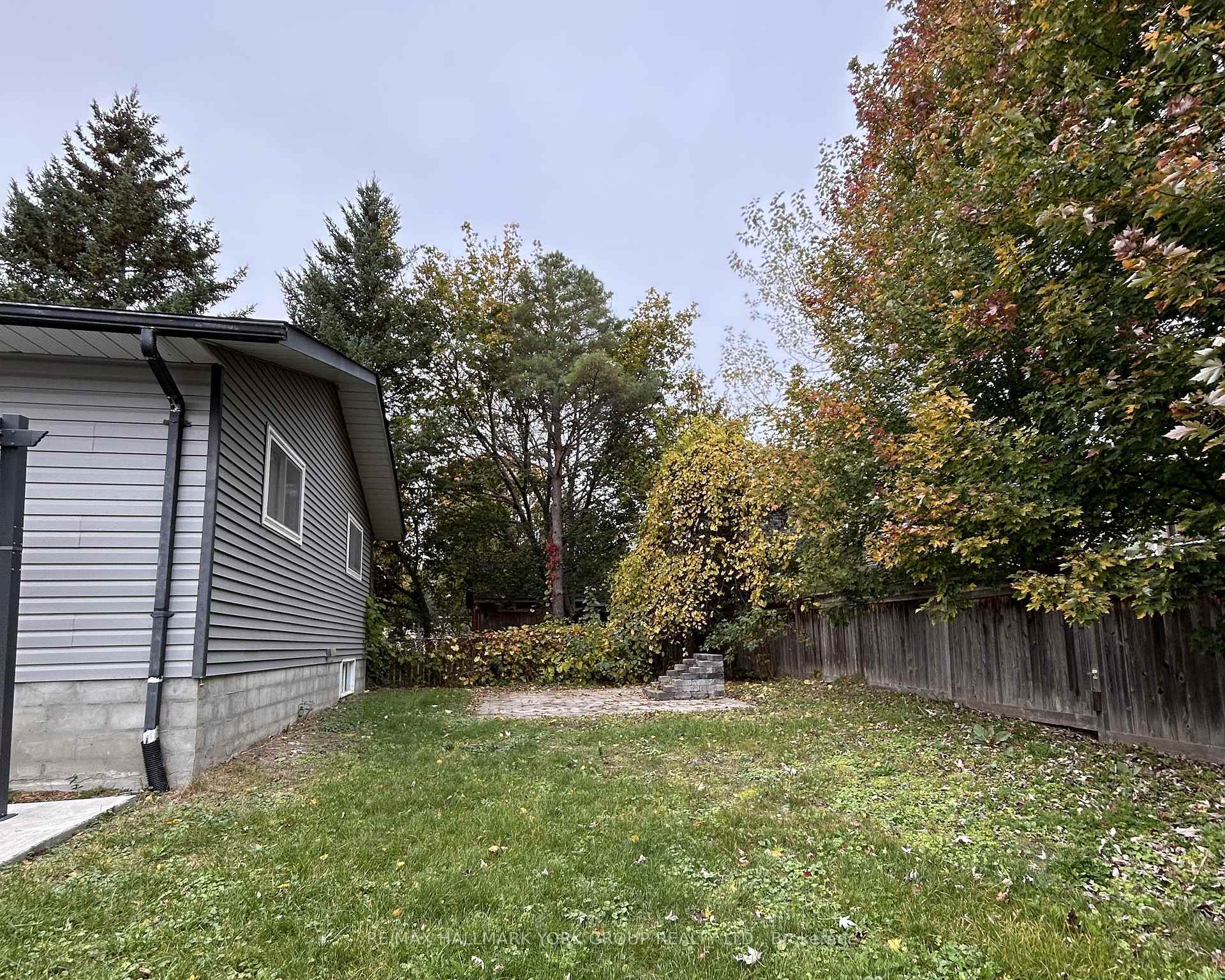 Photo 15 of Unit Lower, 140 Riveredge Drive, Georgina, Keswick North — HOMEH