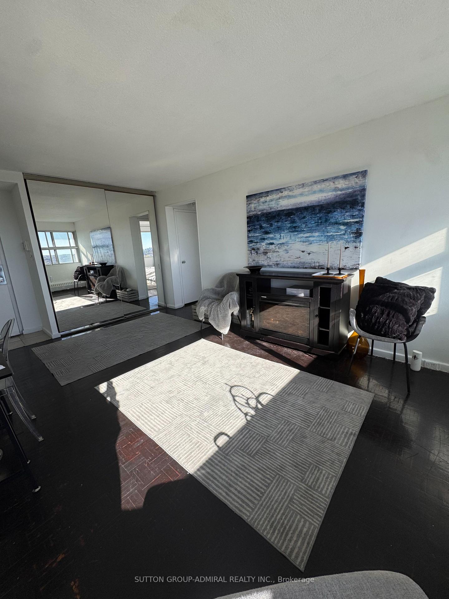 Photo 4 of Unit 2405, 715 Don Mills Road, Toronto, Flemingdon Park — HOMEH