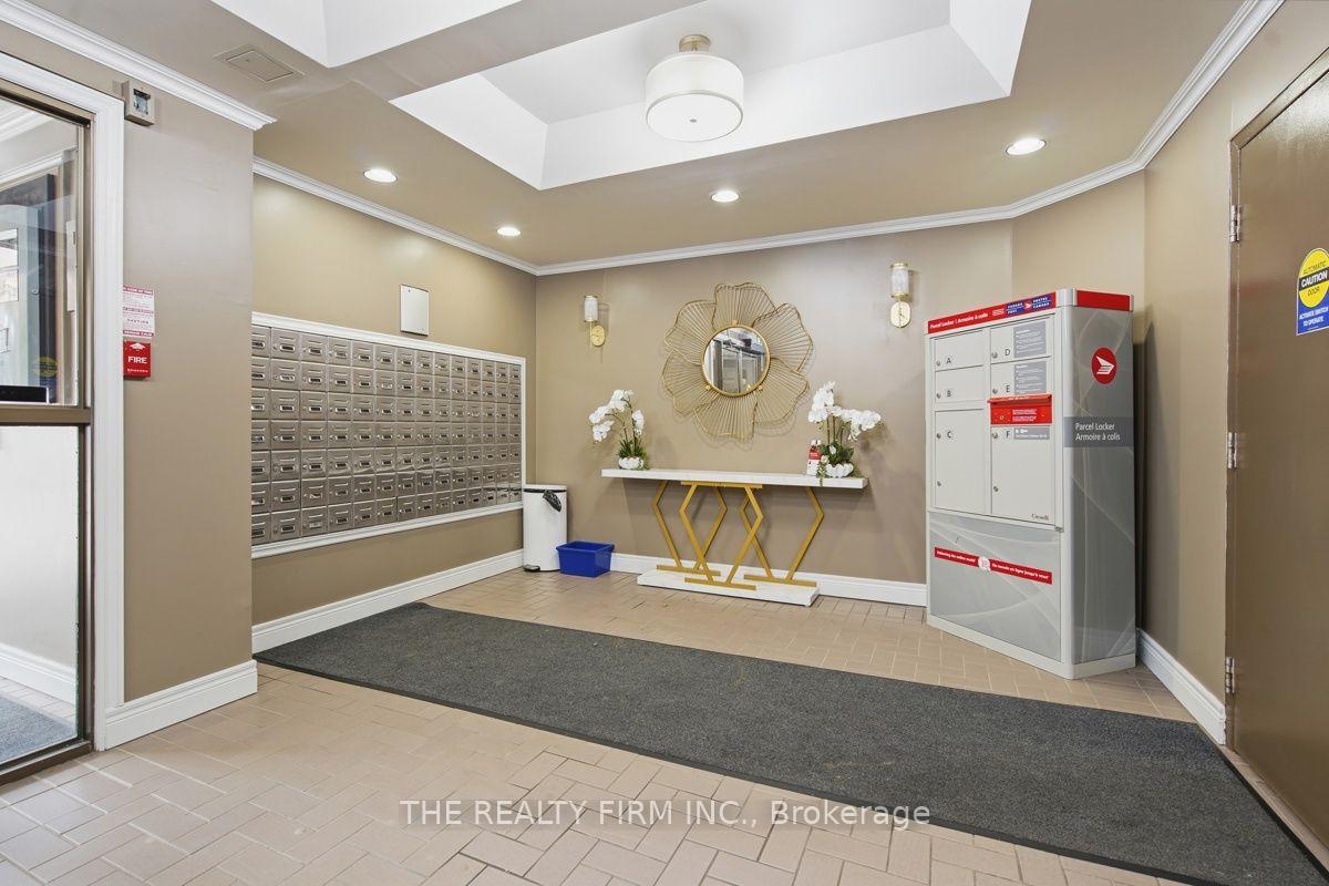 Photo 7 of Unit 1206, 858 Commissioners Road E, London, South H — HOMEH
