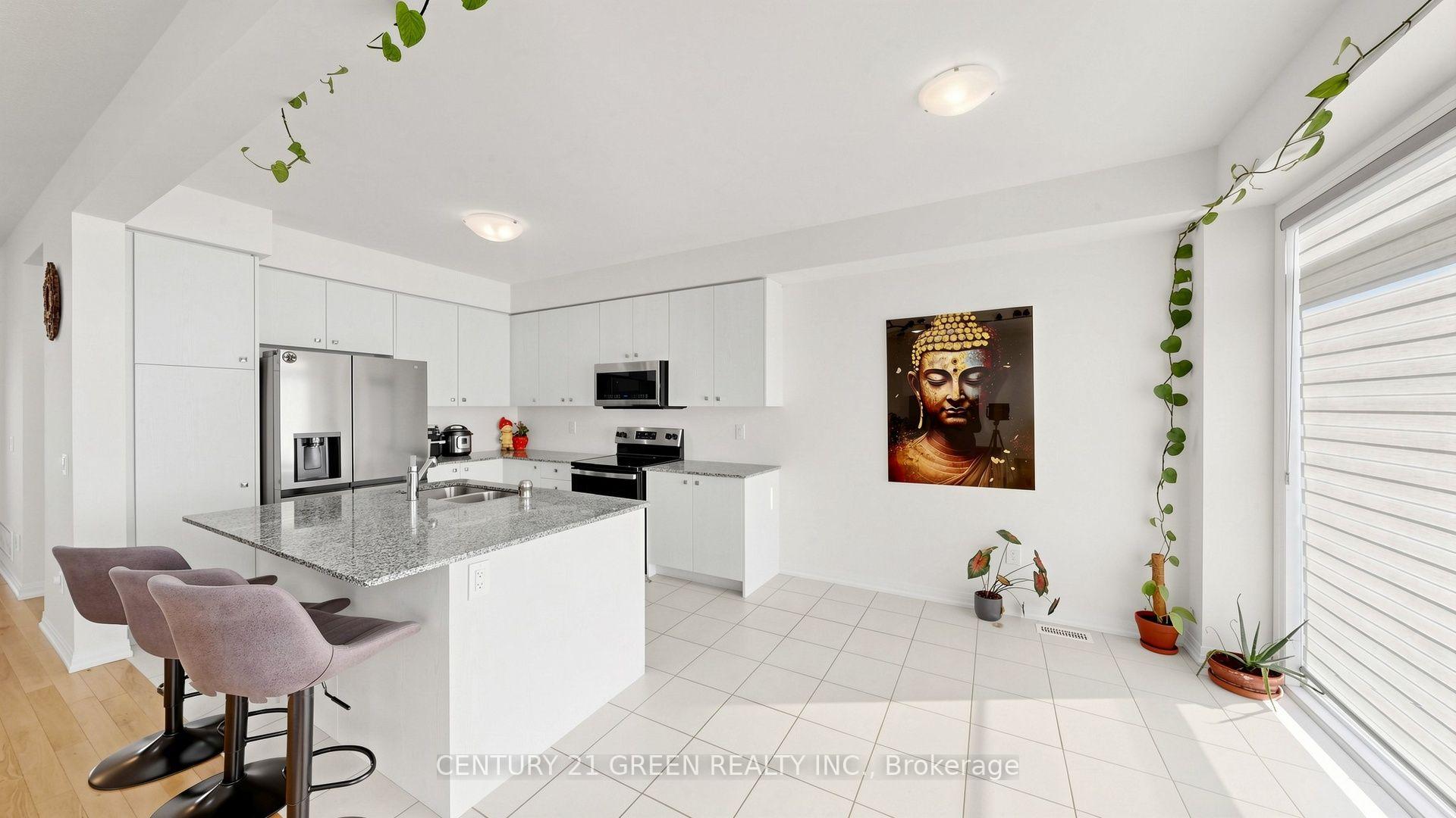 Photo 11 of 135 Fairey Crescent, Hamilton, Mount Hope — HOMEH