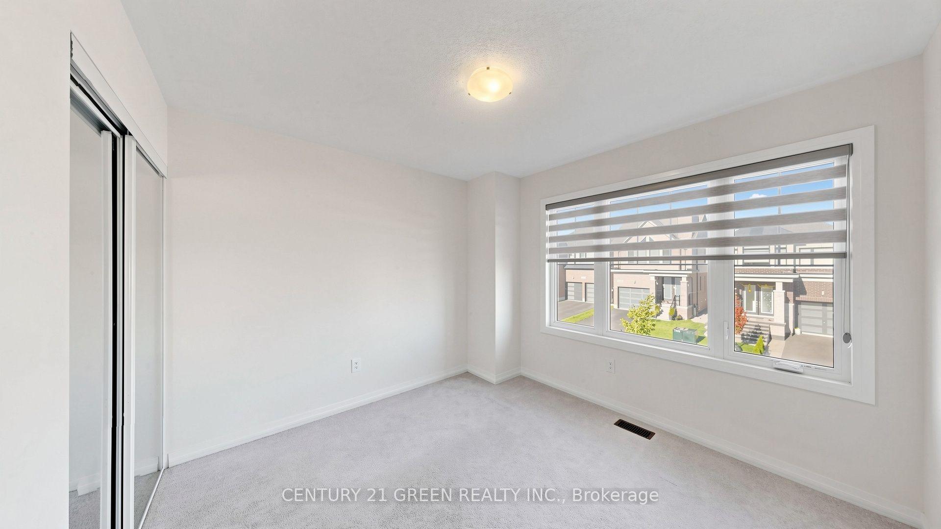 Photo 21 of 135 Fairey Crescent, Hamilton, Mount Hope — HOMEH