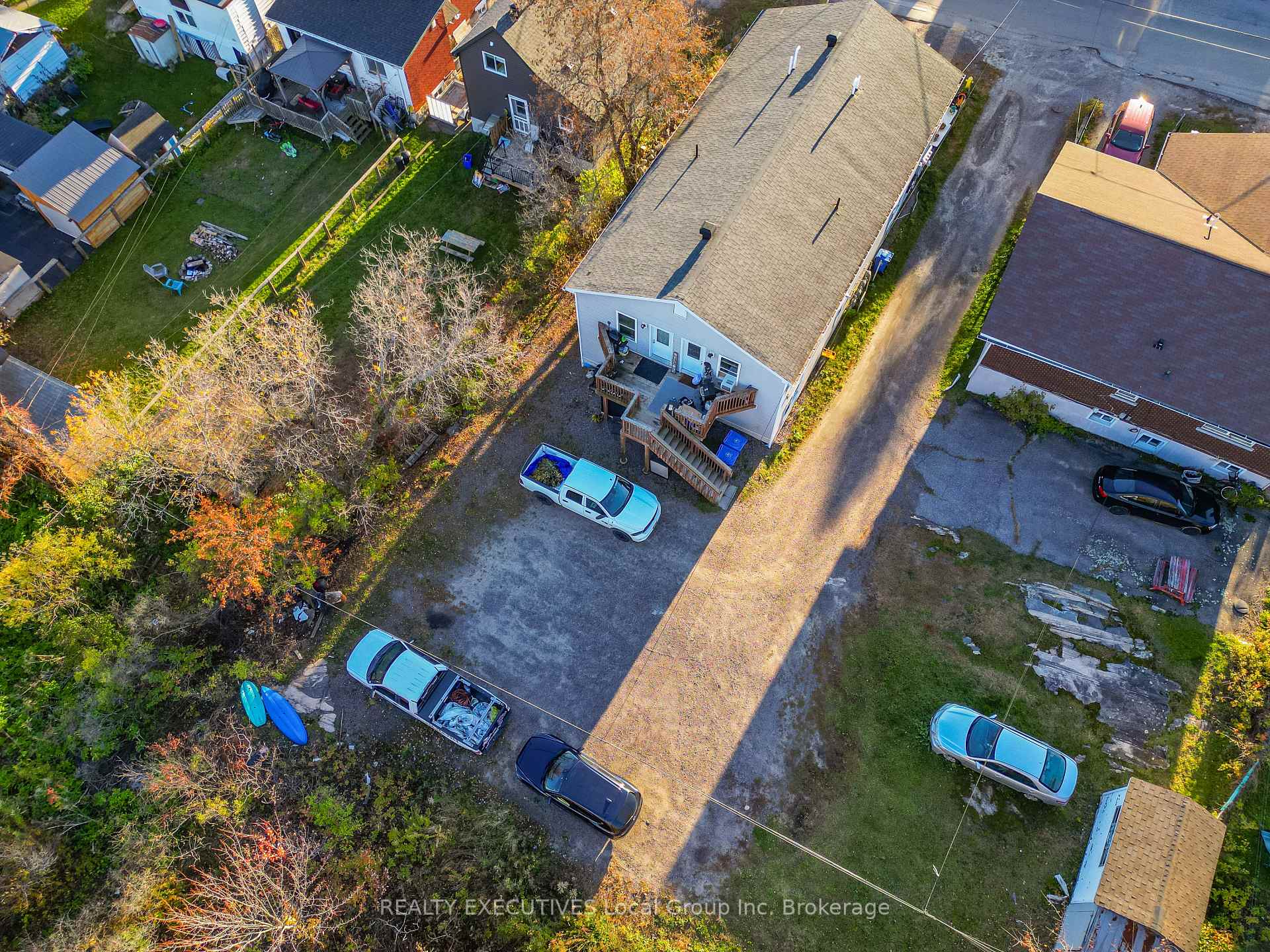 Photo 4 of 860 Worthington Street E, North Bay, Central — HOMEH