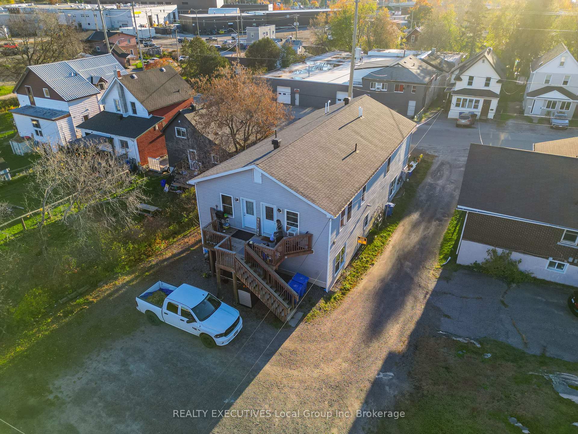 Photo 5 of 860 Worthington Street E, North Bay, Central — HOMEH
