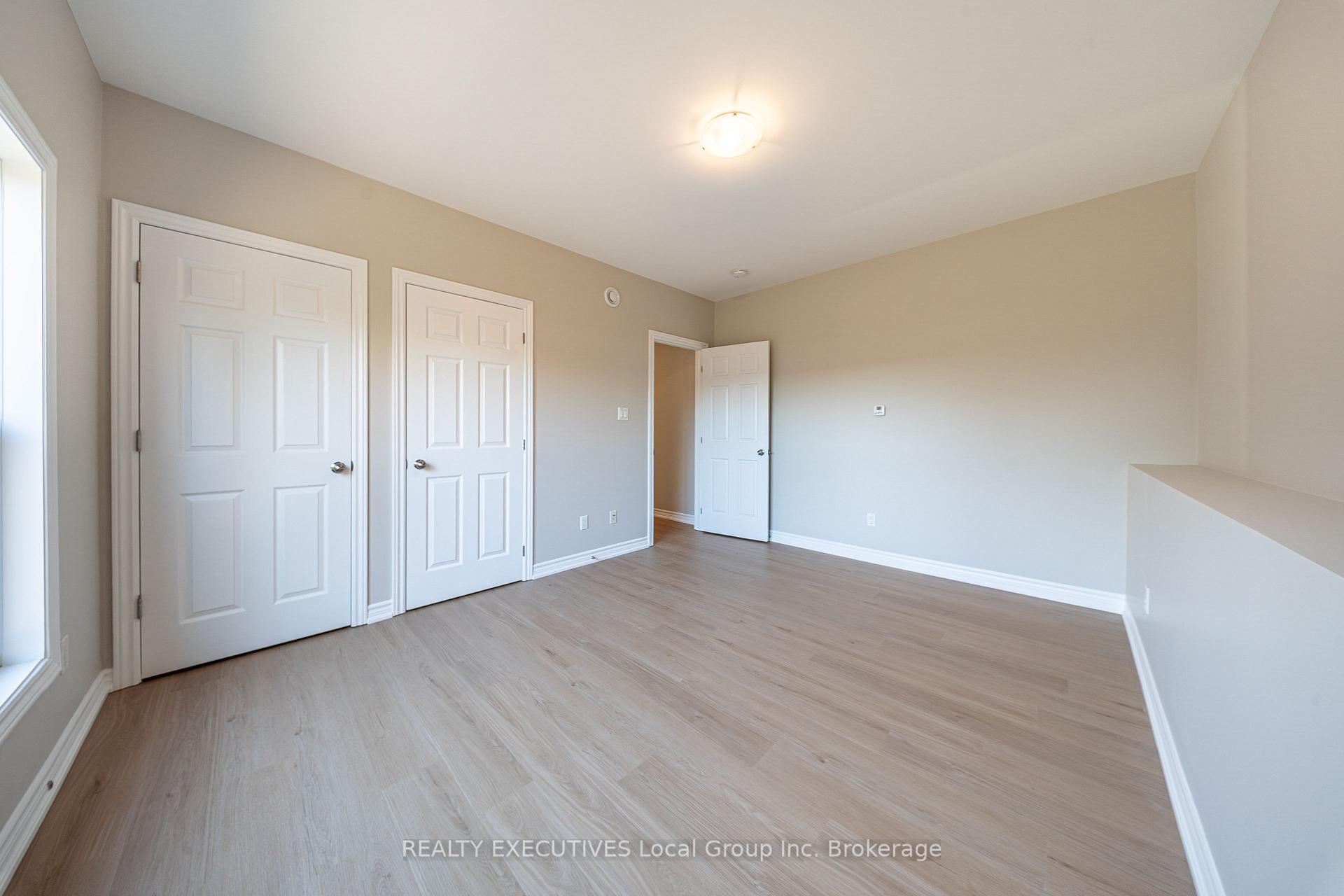 Photo 27 of 860 Worthington Street E, North Bay, Central — HOMEH