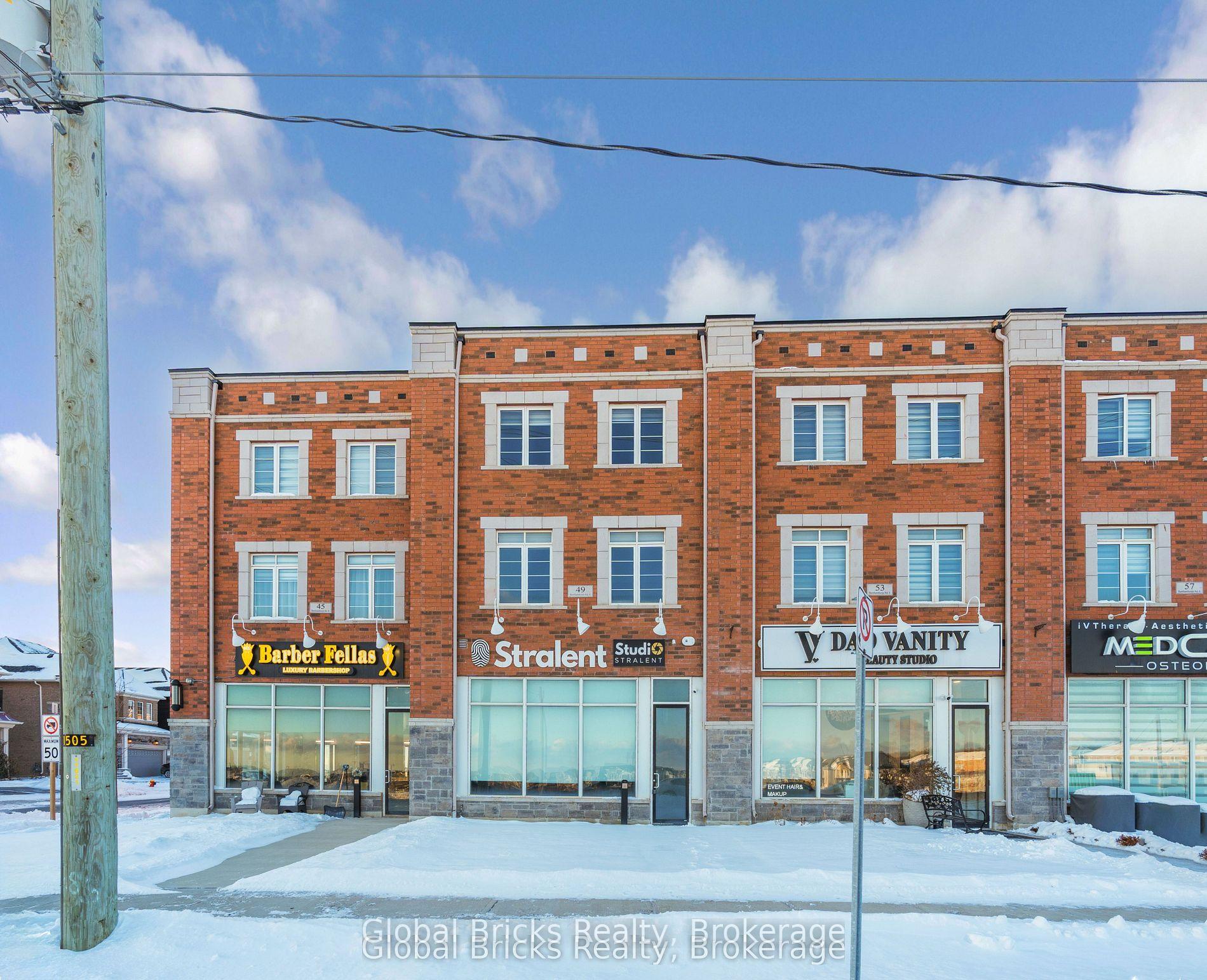 Photo 2 of 49 Burnhamthorpe Road E, Oakville, Glenorchy — HOMEH