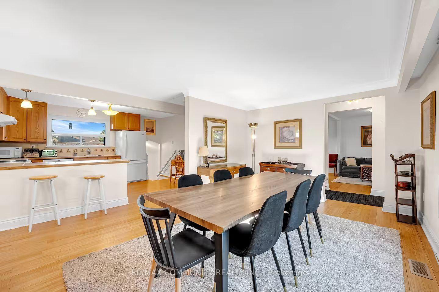 Photo 13 of 446 Ruth Avenue, North York, Newtonbrook East — HOMEH