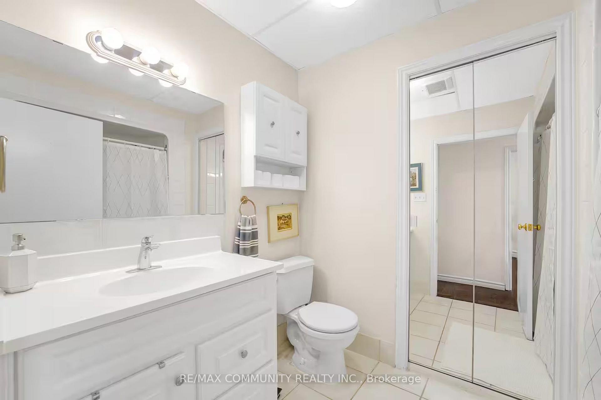 Photo 18 of 446 Ruth Avenue, North York, Newtonbrook East — HOMEH
