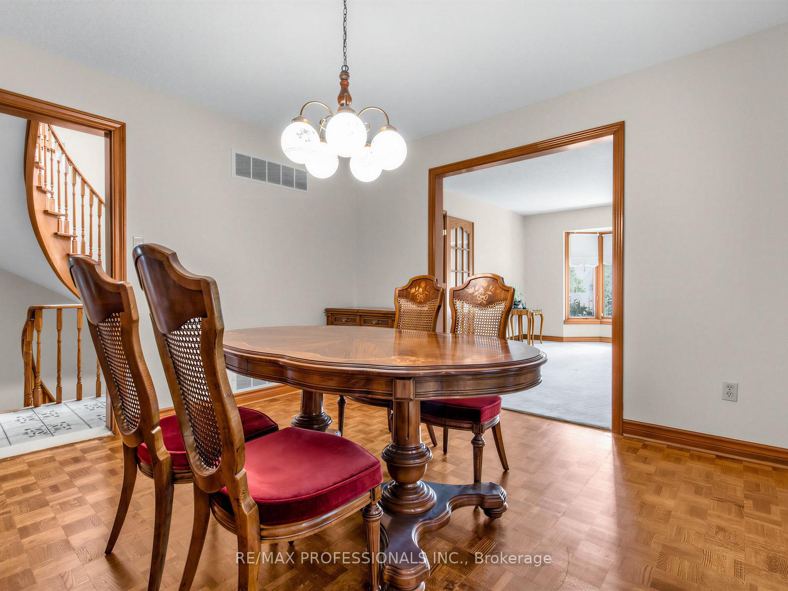 Photo 12 of 157 Coon's Road, Richmond Hill, Oak Ridges — HOMEH
