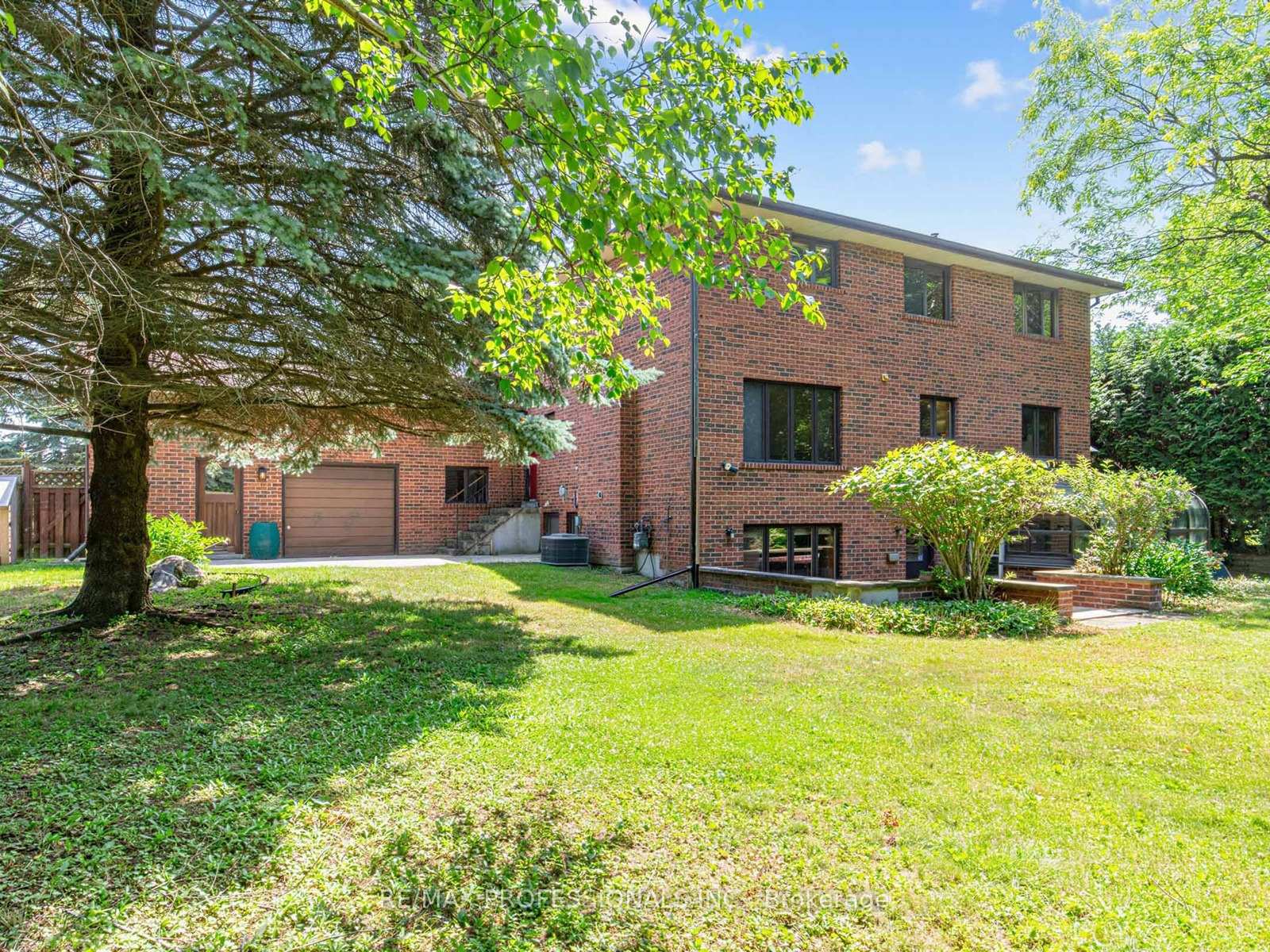 Photo 43 of 157 Coon's Road, Richmond Hill, Oak Ridges — HOMEH