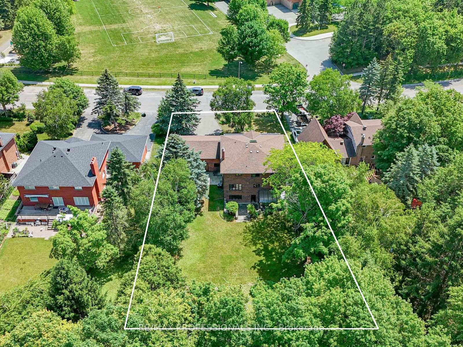 Photo 47 of 157 Coon's Road, Richmond Hill, Oak Ridges — HOMEH