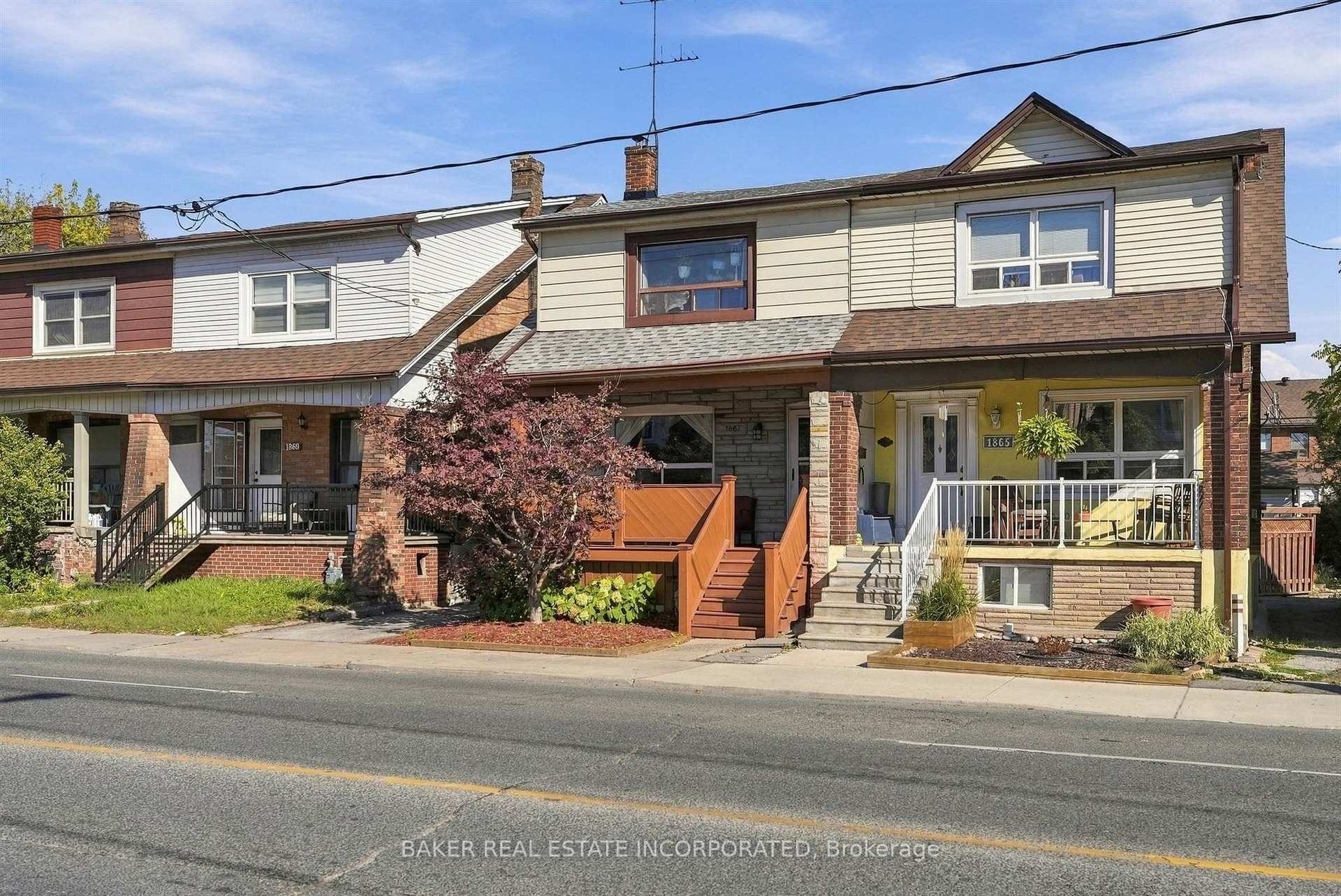 Photo of 1867 Dufferin Street