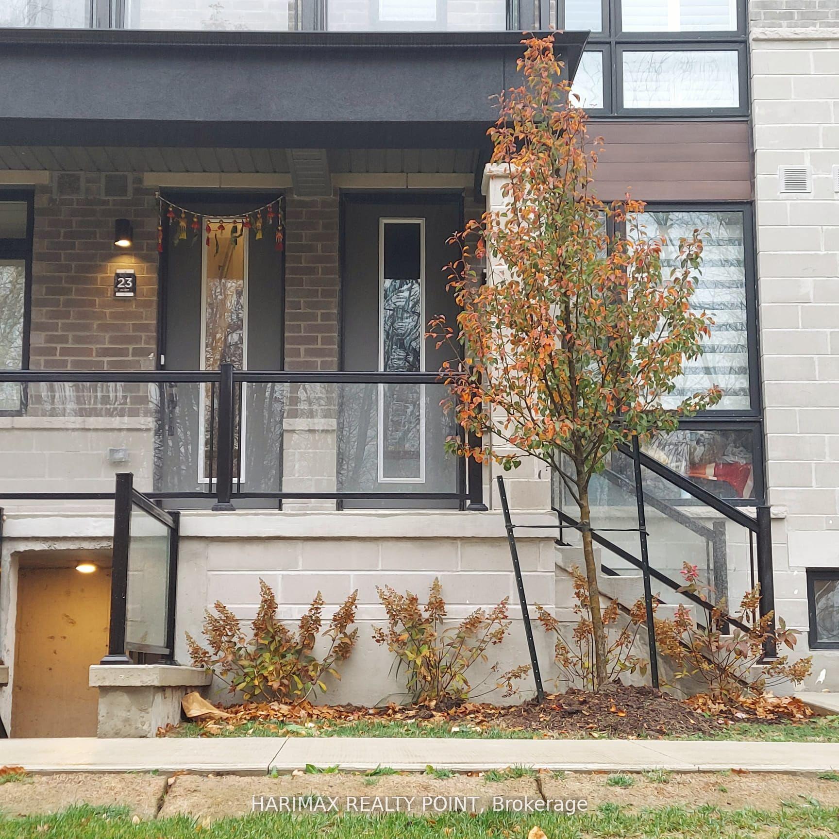 Photo 2 of Unit 25, 40 Knotsberry Circle, Brampton, Bram West — HOMEH