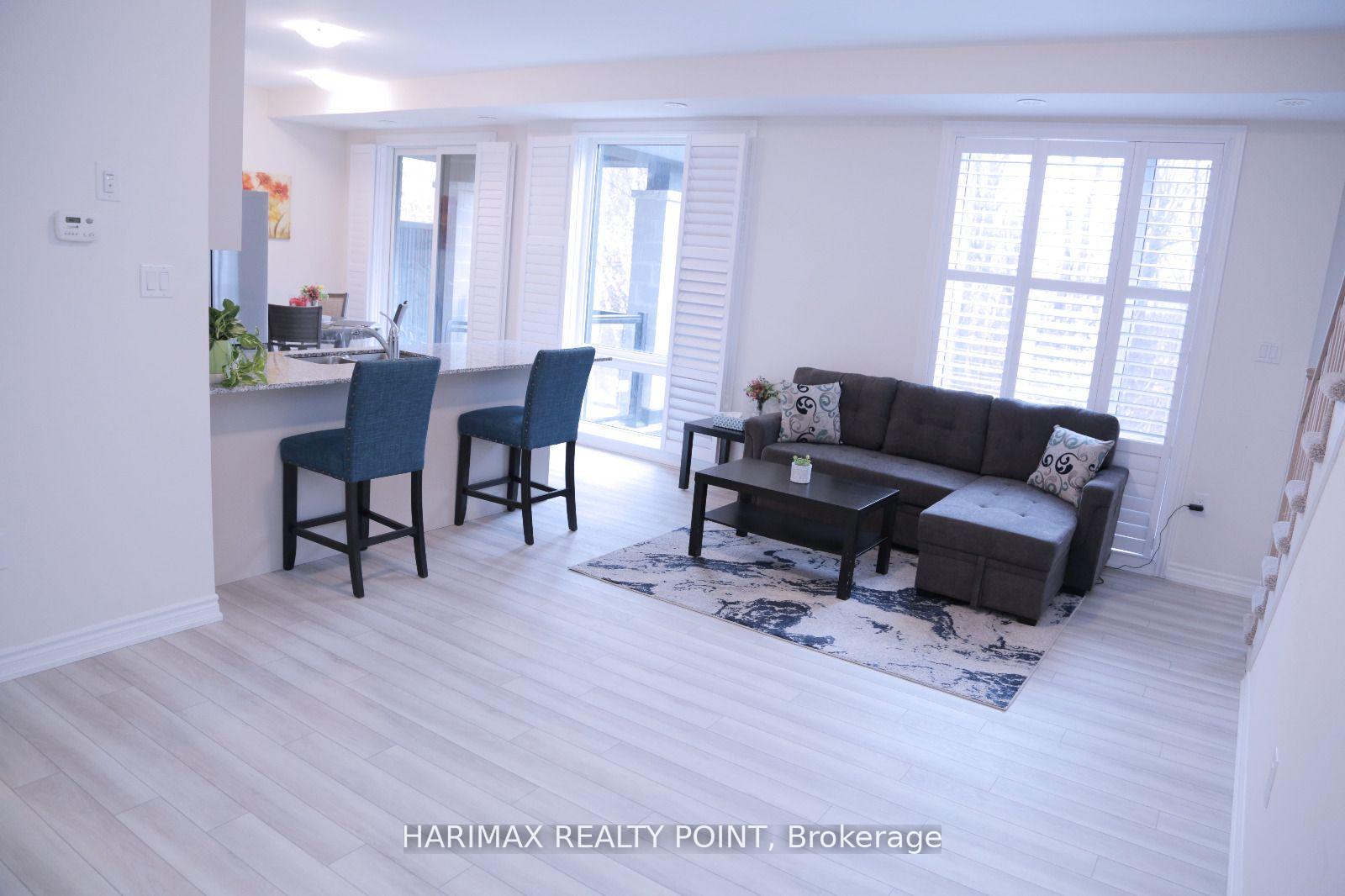 Photo 4 of Unit 25, 40 Knotsberry Circle, Brampton, Bram West — HOMEH