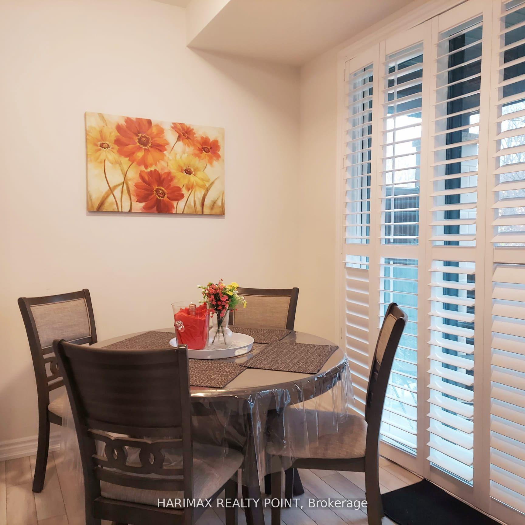 Photo 11 of Unit 25, 40 Knotsberry Circle, Brampton, Bram West — HOMEH