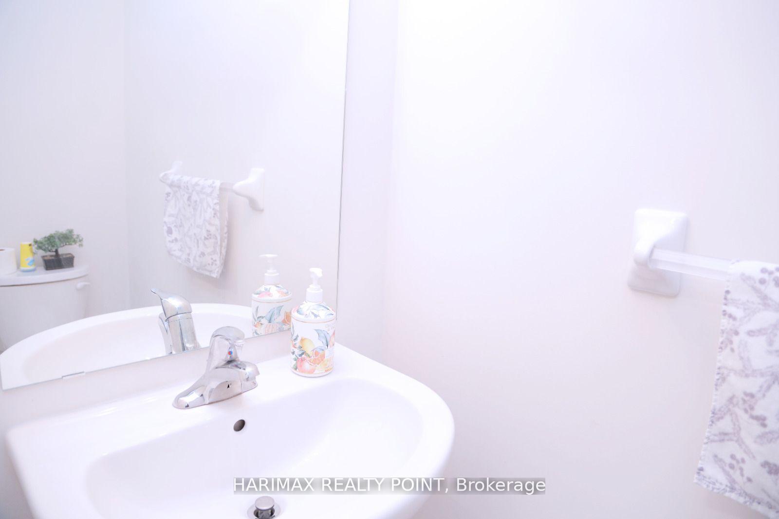 Photo 20 of Unit 25, 40 Knotsberry Circle, Brampton, Bram West — HOMEH